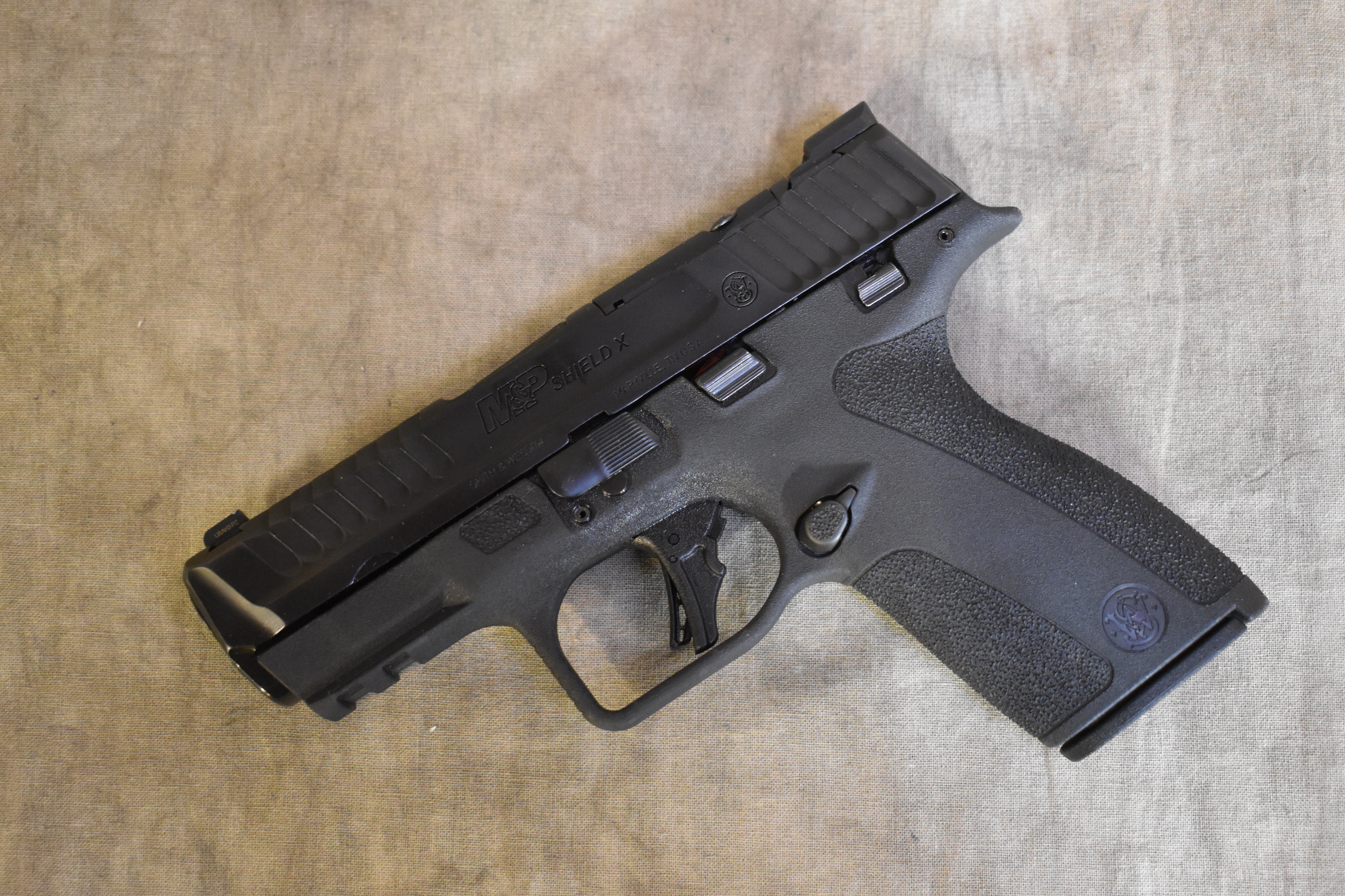 Smith &Wesson ~ M&ampP Shield X ~ 9mm - Smith & Wesson