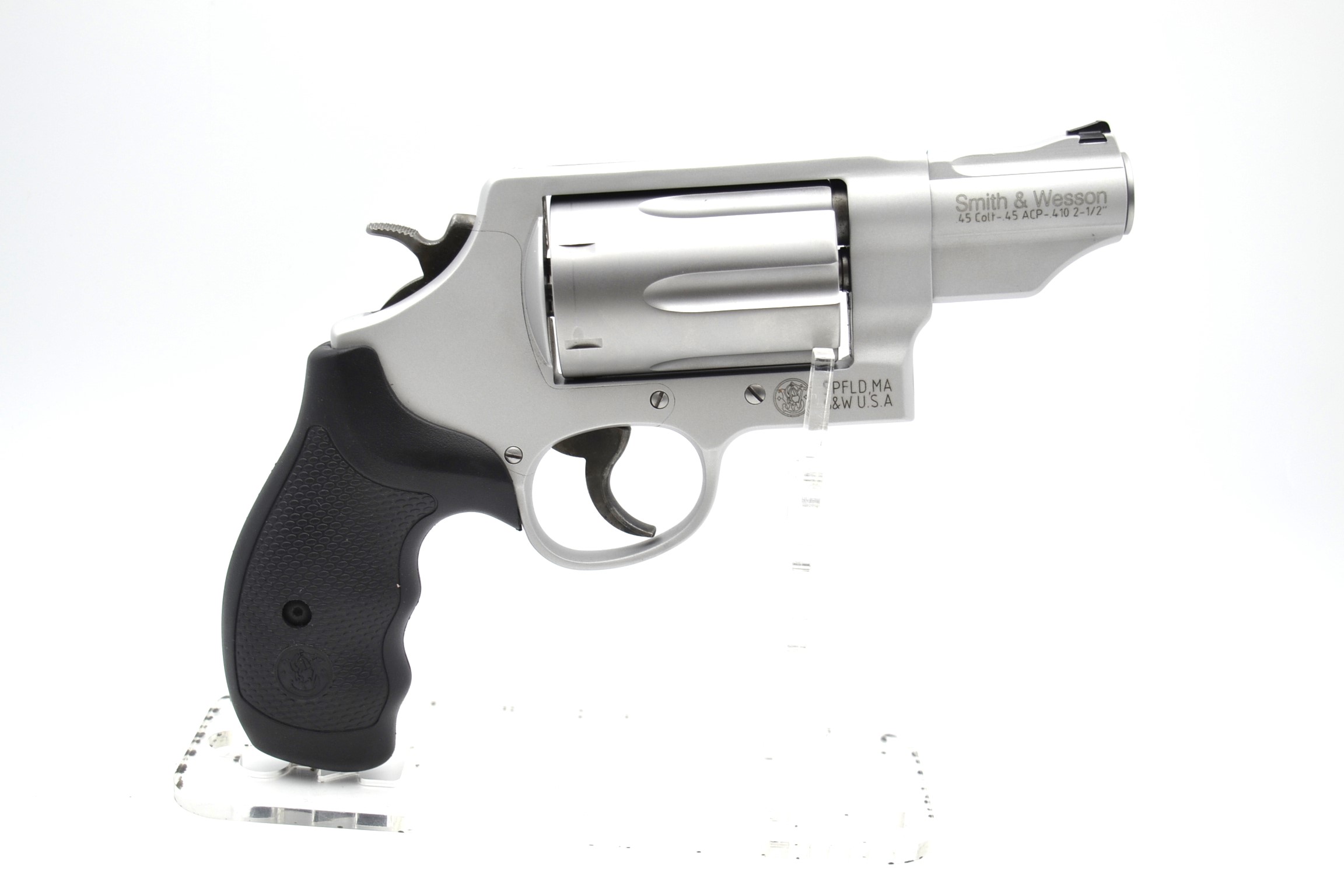 Image of SMITH & WESSON~GOVERNOR ~.45 COLT/.45 ACP/.410 GAUGE