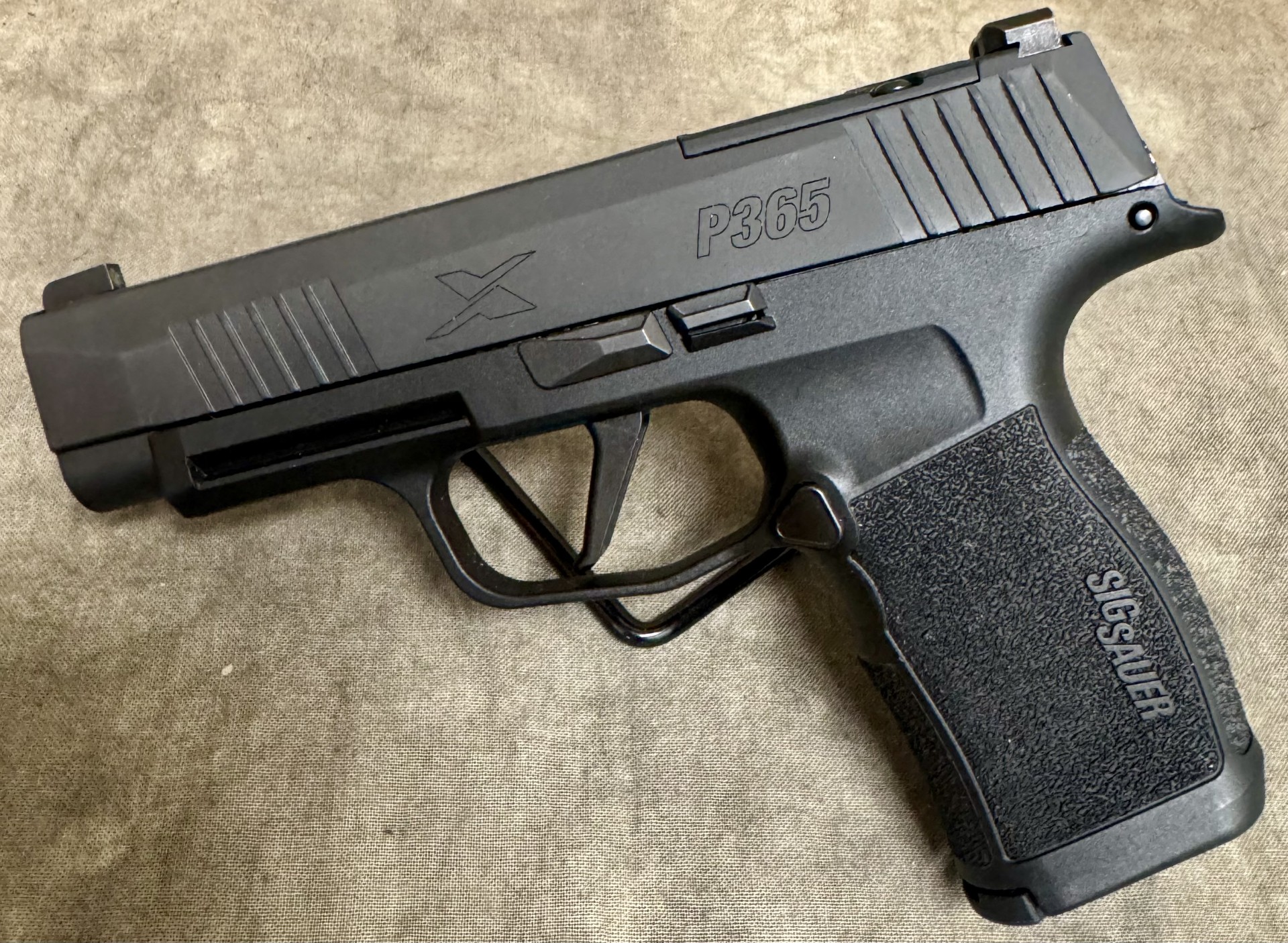SIG SAUER~P365 X~9mm - Sig Sauer