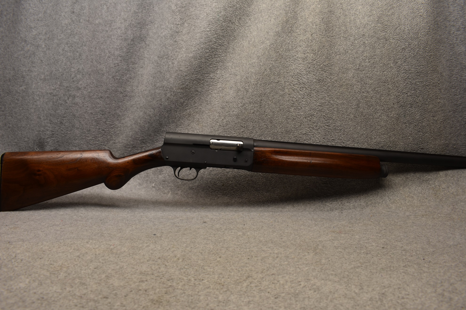 REMINGTON ~ 11 ~ 12 GAUGE - Remington
