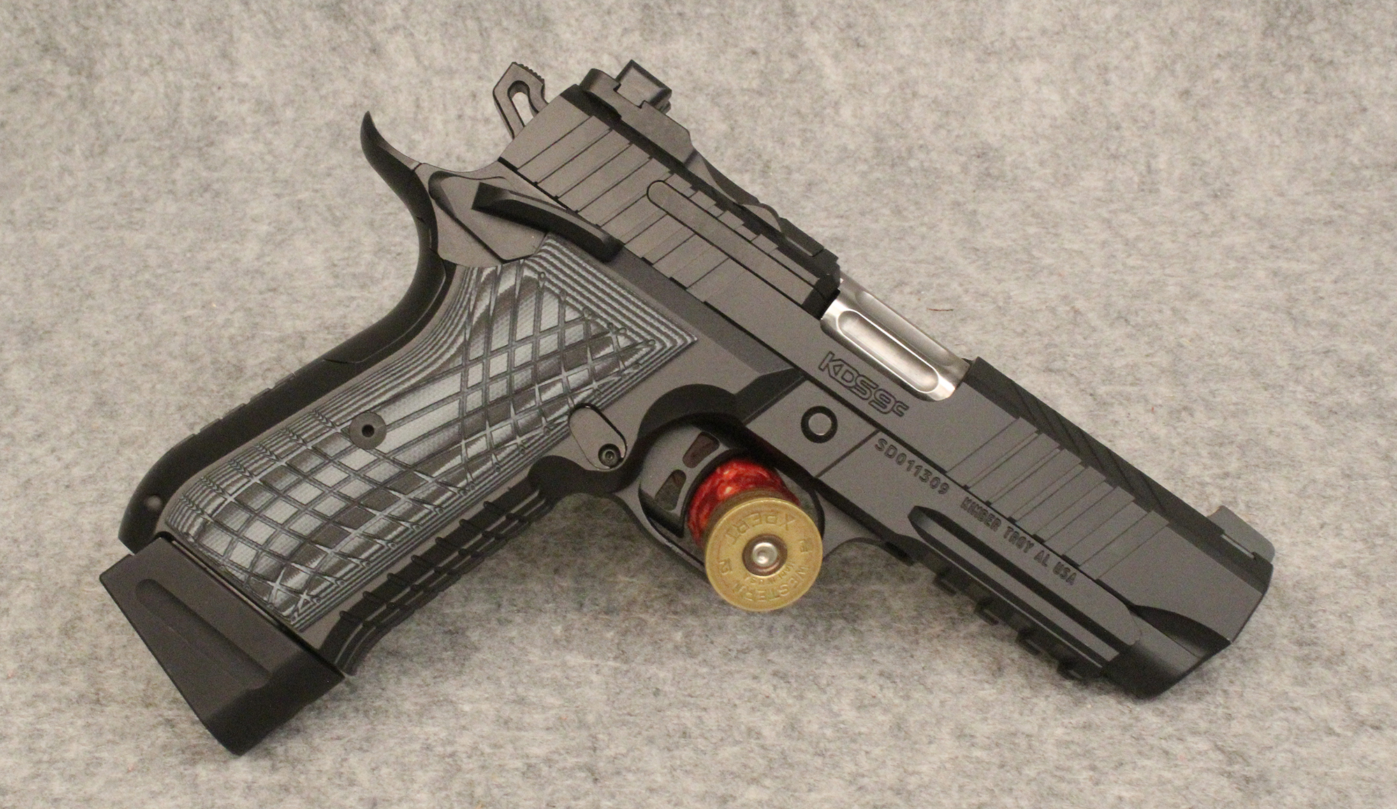 KIMBER ~ KDS9C ~ 9MM LUGER