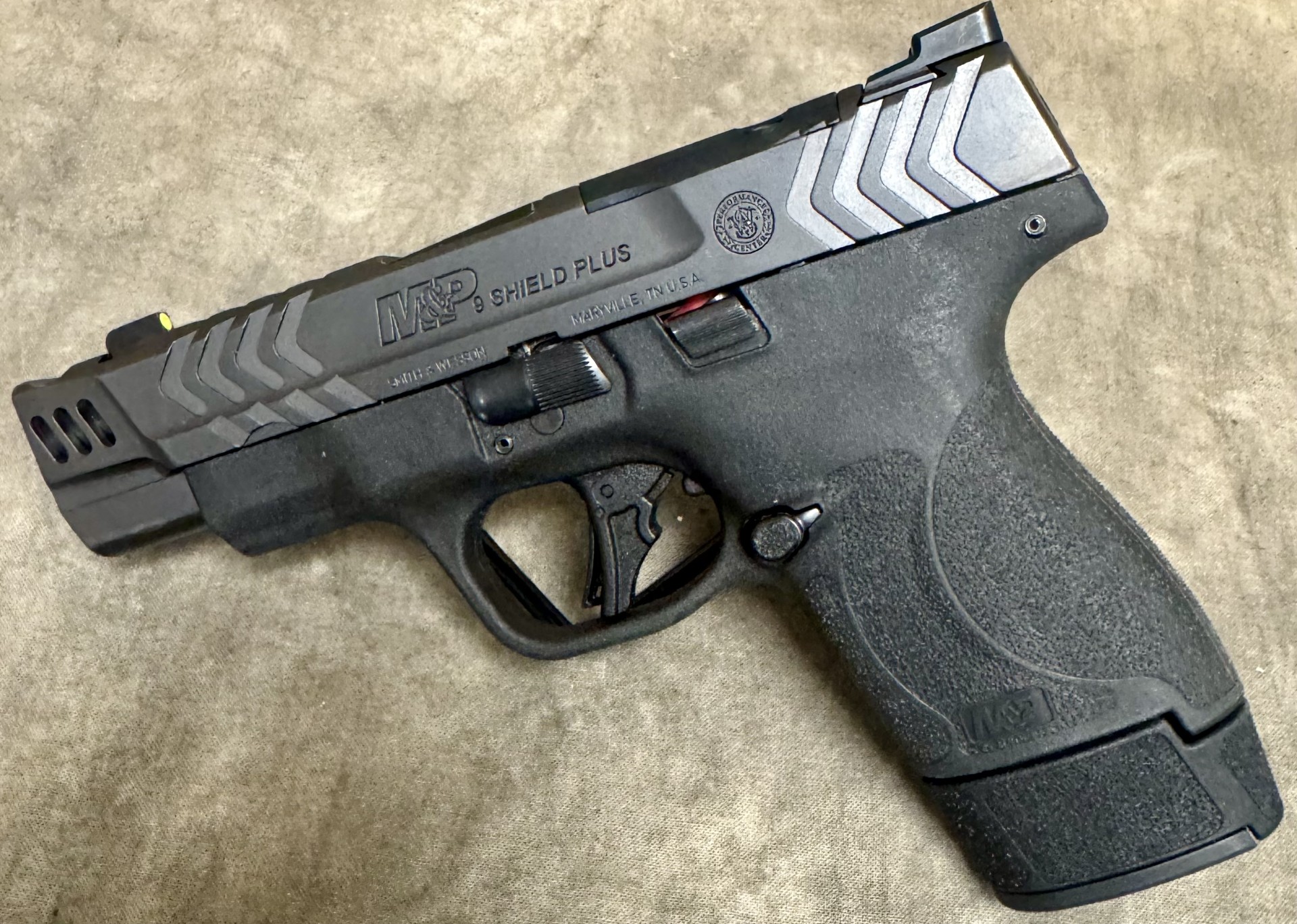 S&ampW~Shield Plus Performance Center~9mm - Smith & Wesson