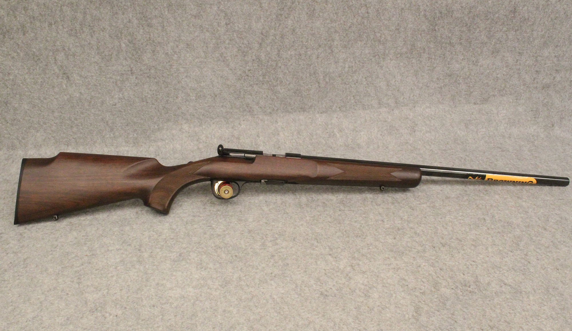BROWNING ~ T-BOLT ~ .22 MAGNUM - Browning