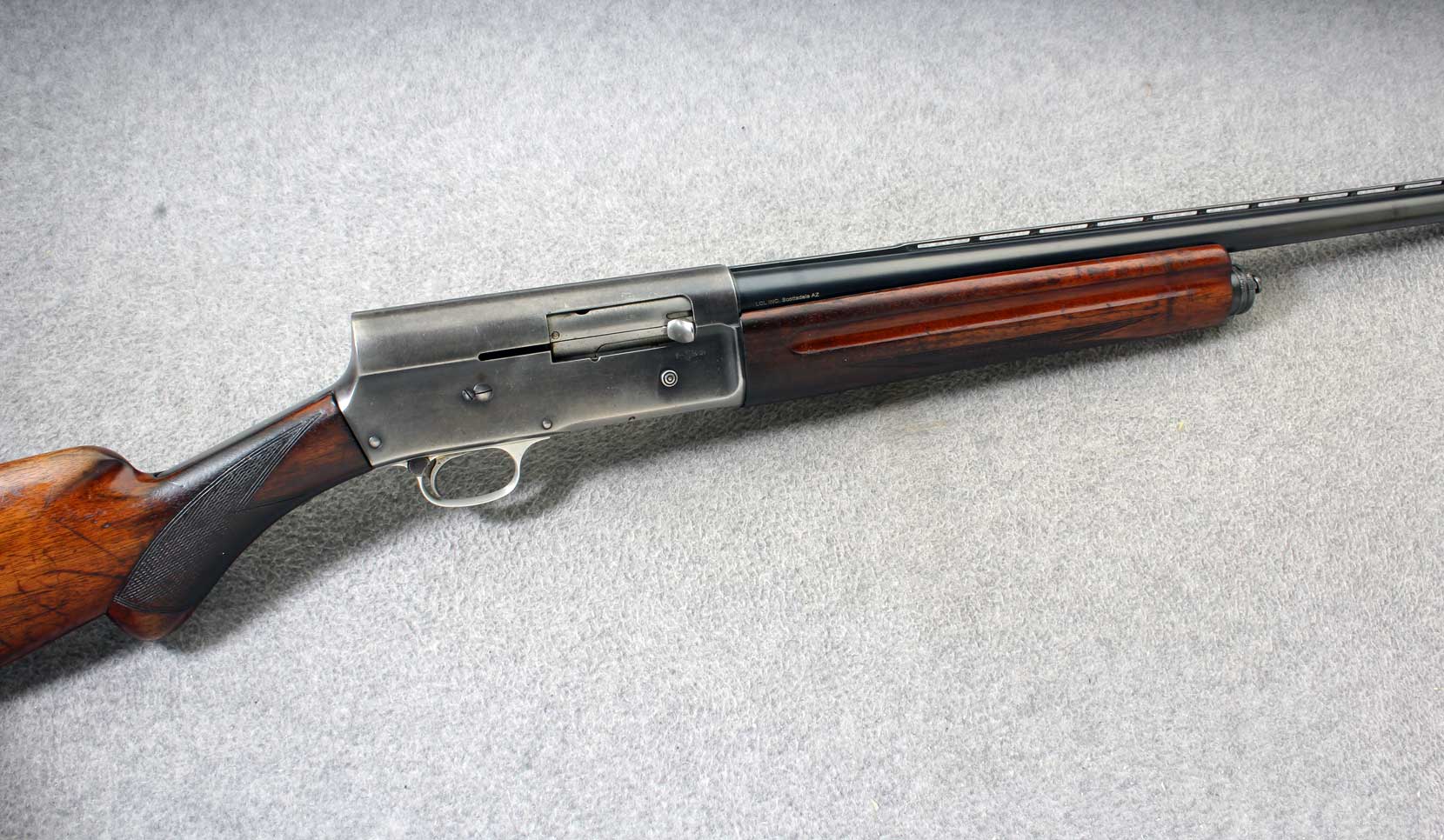 Browning ~ Auto 5 Light Twelve ~ 12 Gauge - Browning