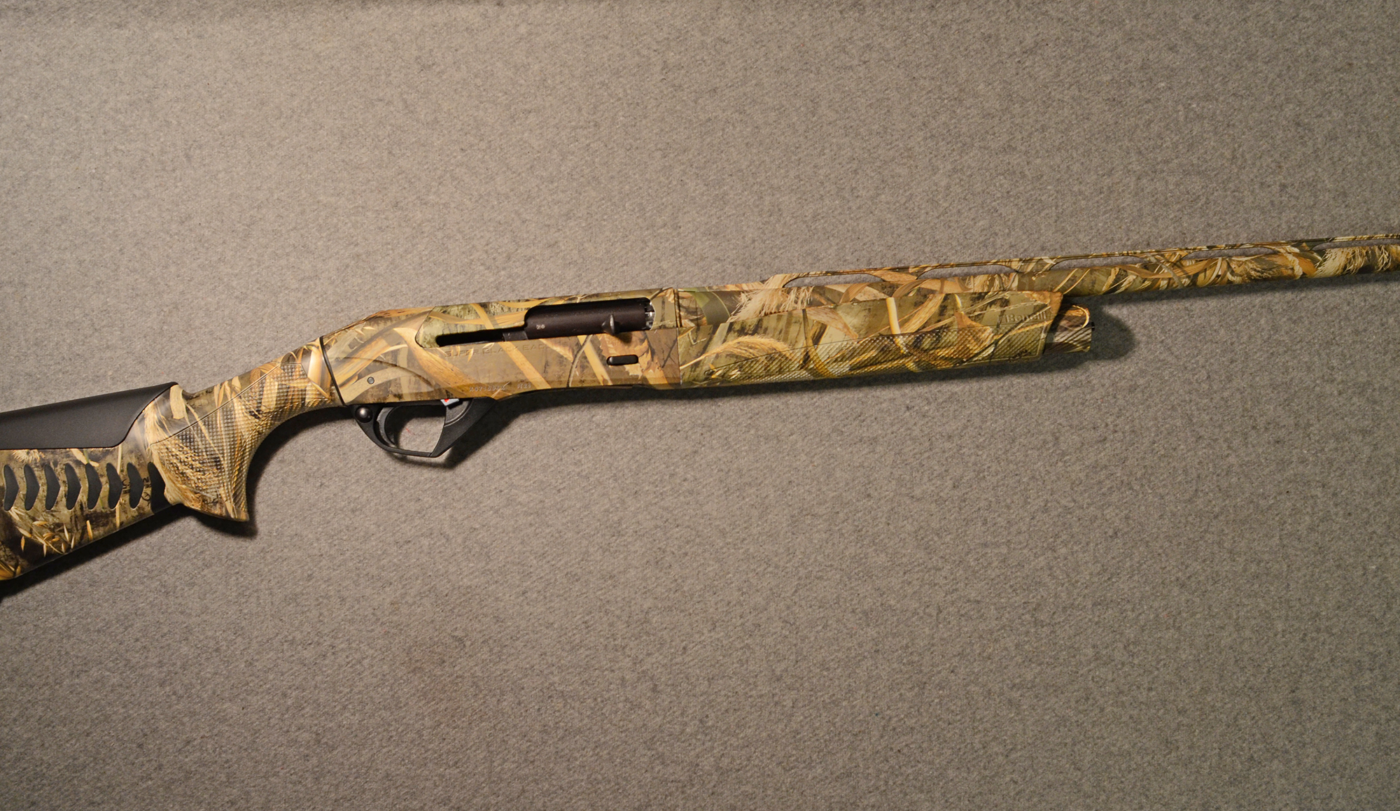 Benelli ~ Super Black Eagle III ~ 20 Gauge - Benelli