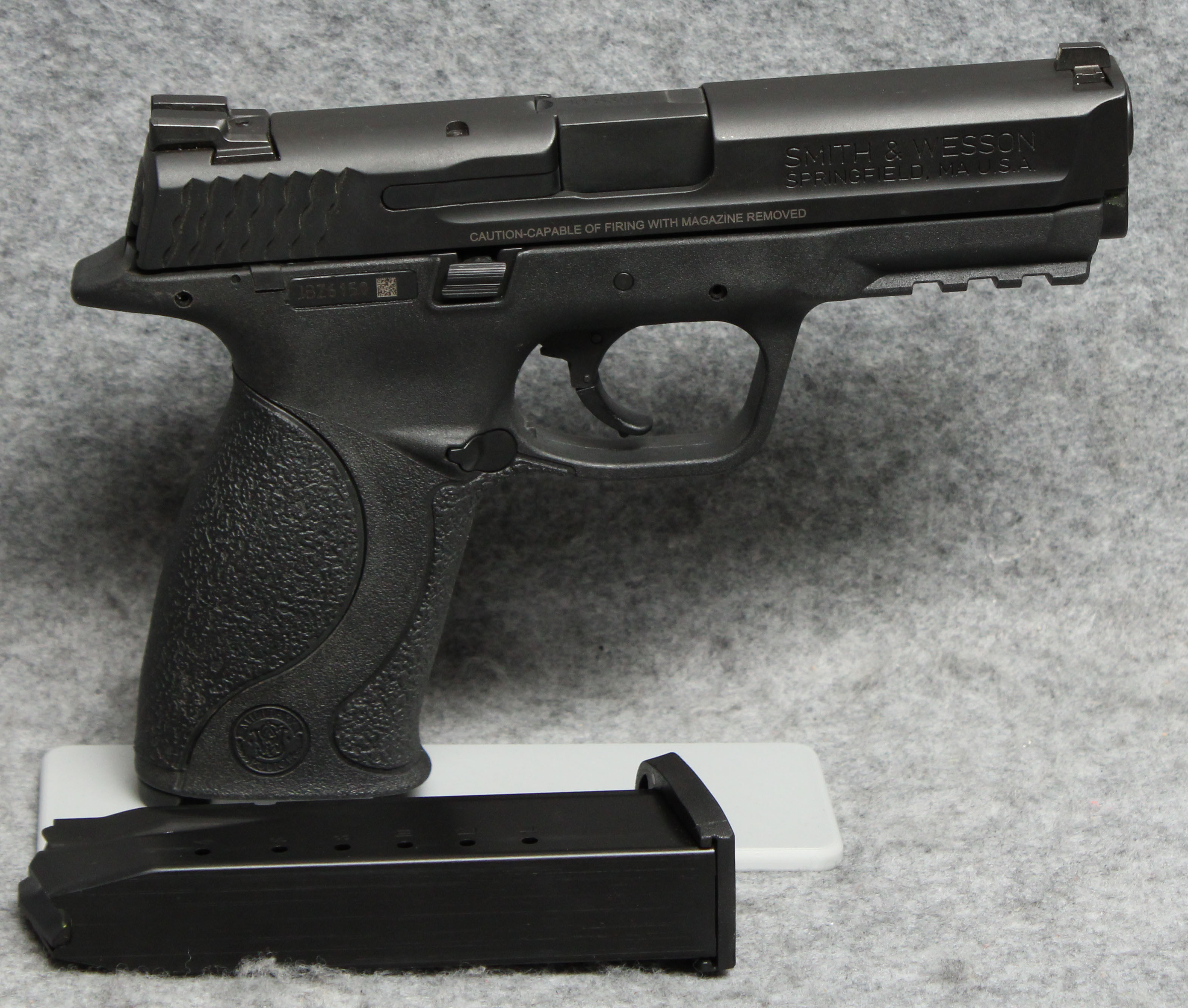 Smith Smith & Wesson ~ M&P 40 ~ .40 S&W - $349.99 at Bass Pro Shops