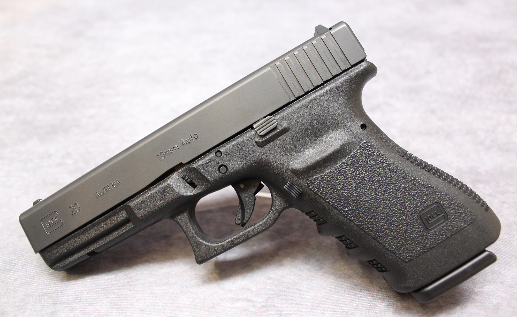 GLOCK ~ 20 ~ 10MM AUTO - Glock