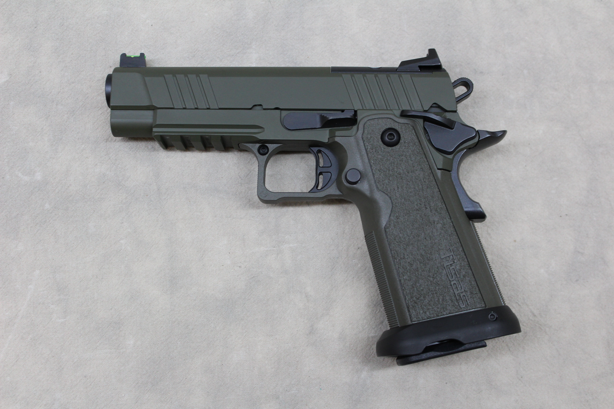 Tisas Carry 9 DS ~ 9mm Luger ~