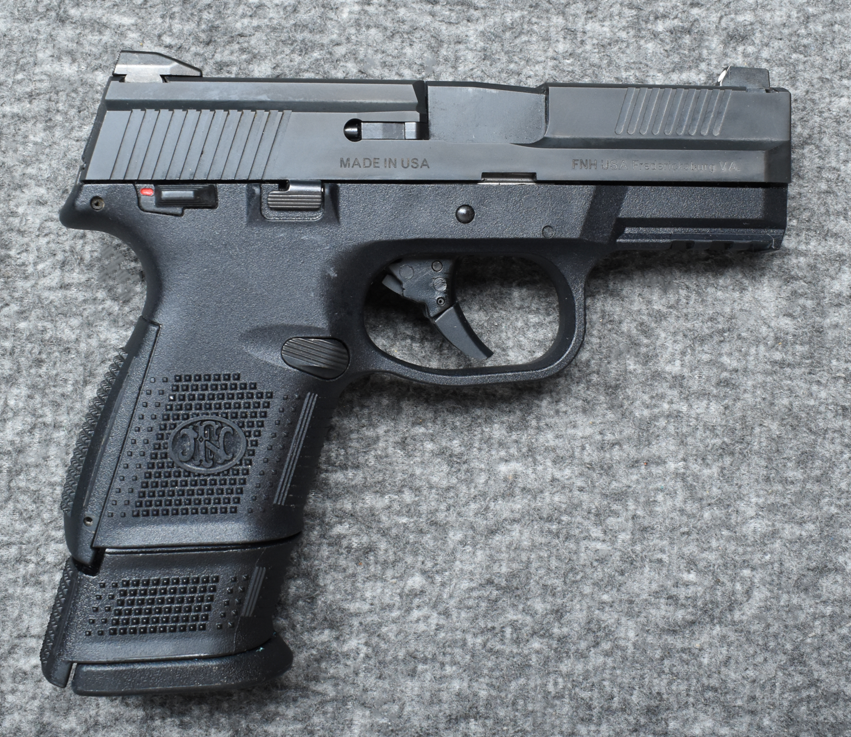 FN ~FNS-9C~ 9mm Luger