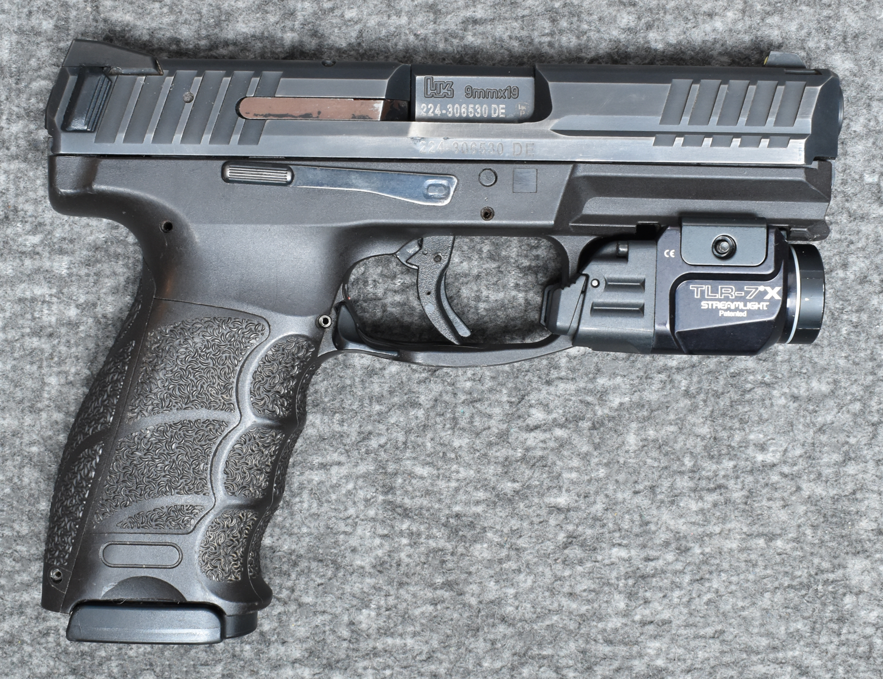 Heckler & Koch ~VP9~ 9mm Luger