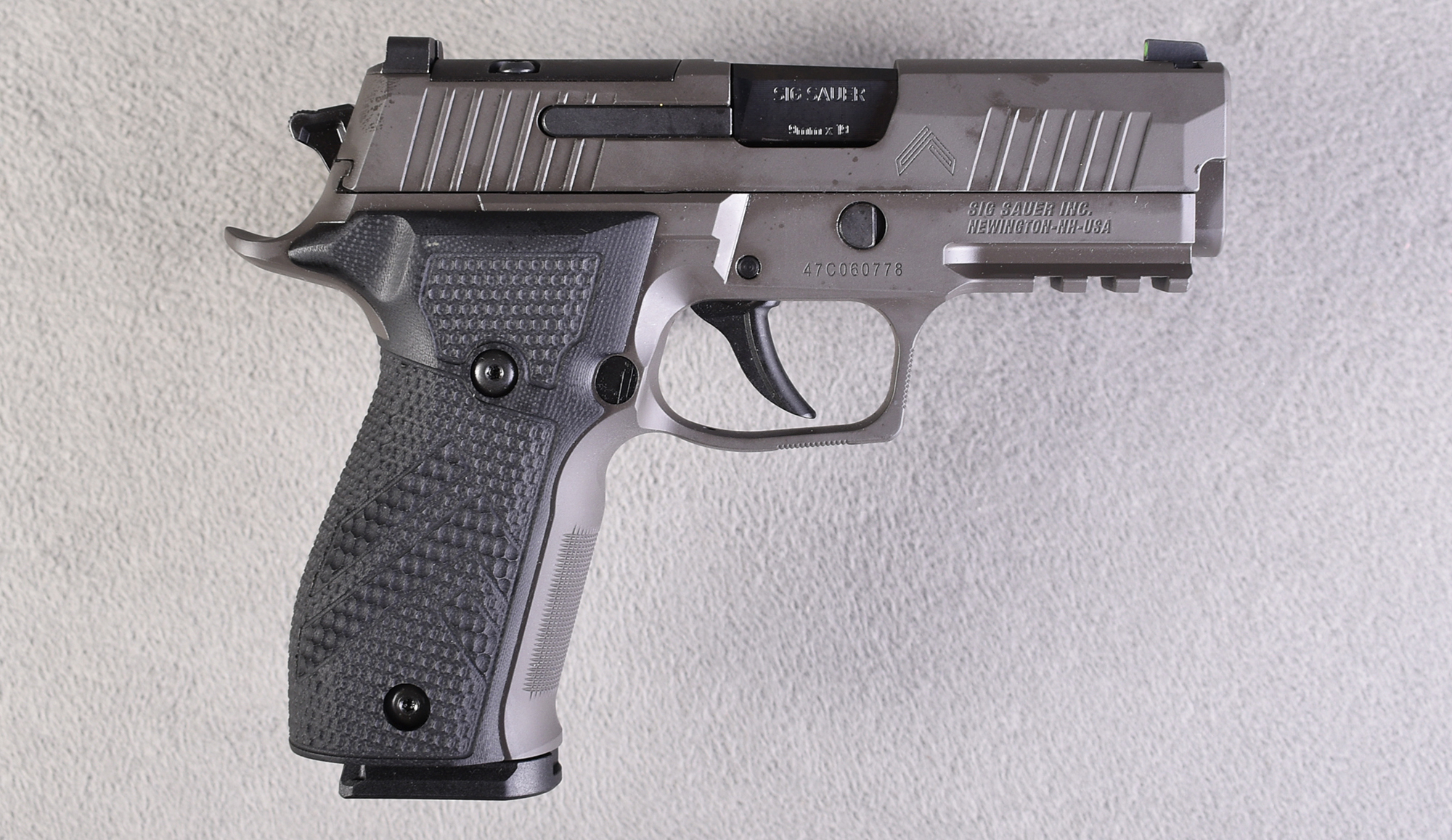 SIG Sauer ~ P226 ~ 9mm - Sig Sauer
