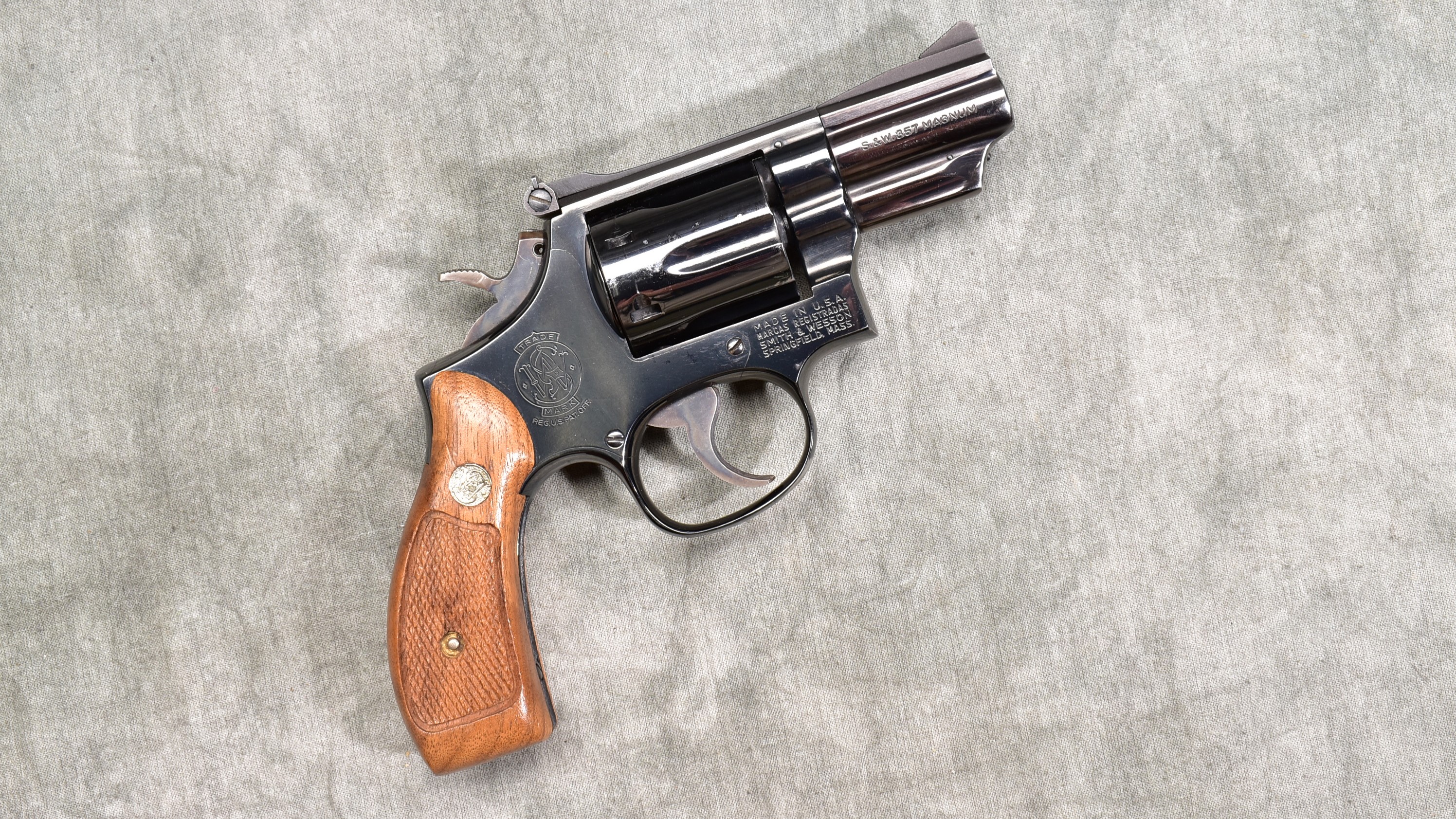 Smith &Wesson ~ 19-4 ~ .357 Magnum - Smith & Wesson