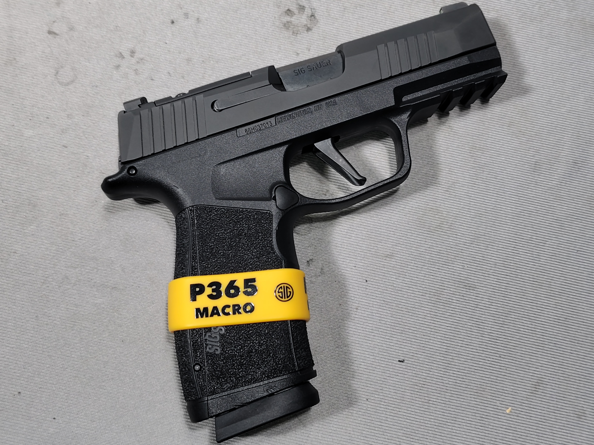 SIG SAUER ~ P365 Macro ~ 9MM LUGER - Sig Sauer