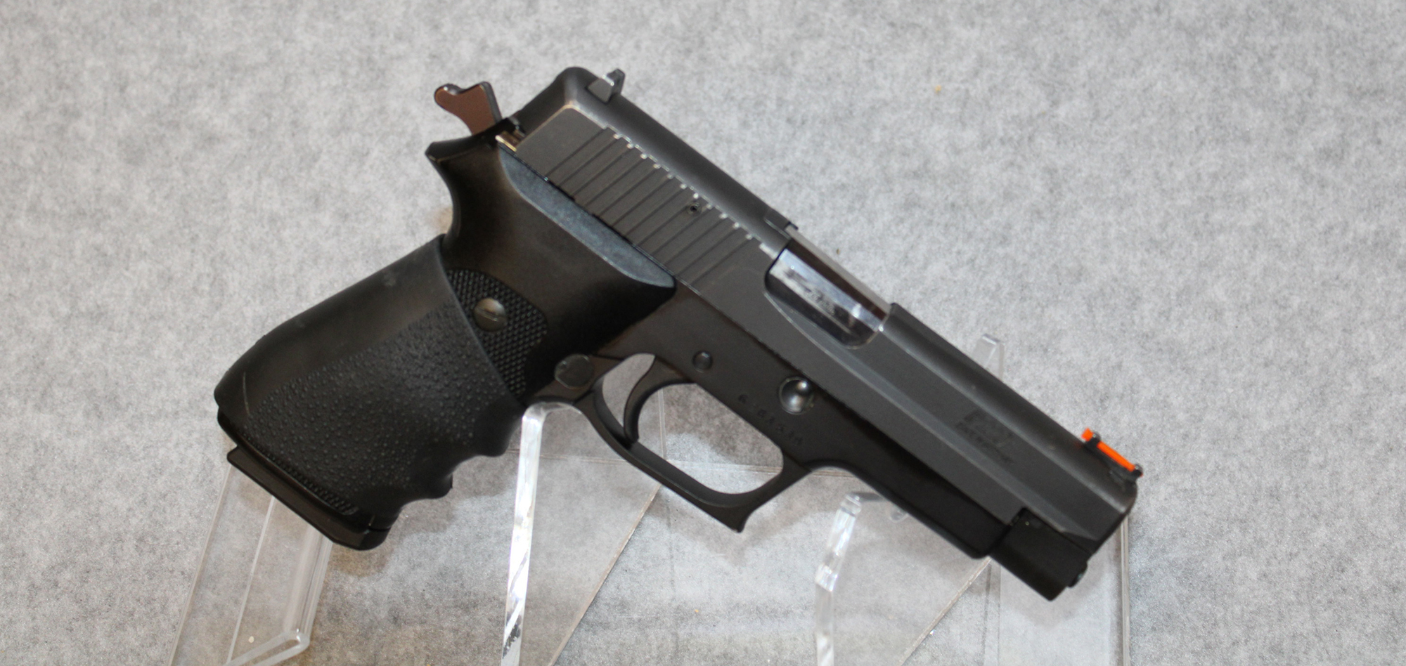 Sig Sauer~P220~.45 ACP - Sig Sauer