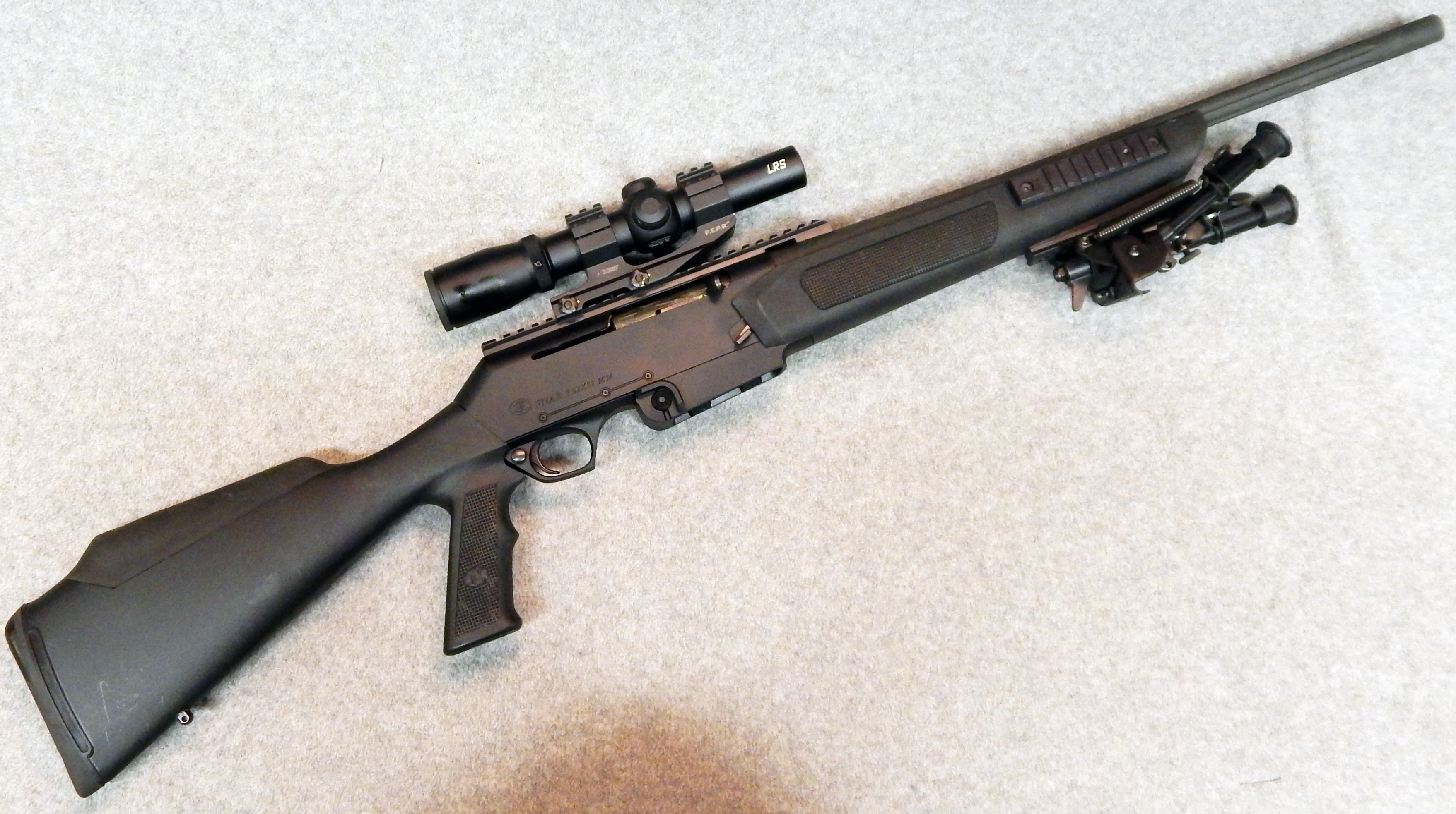 FN Herstal ~ FNAR ~ 7.62x51 mm NATO.