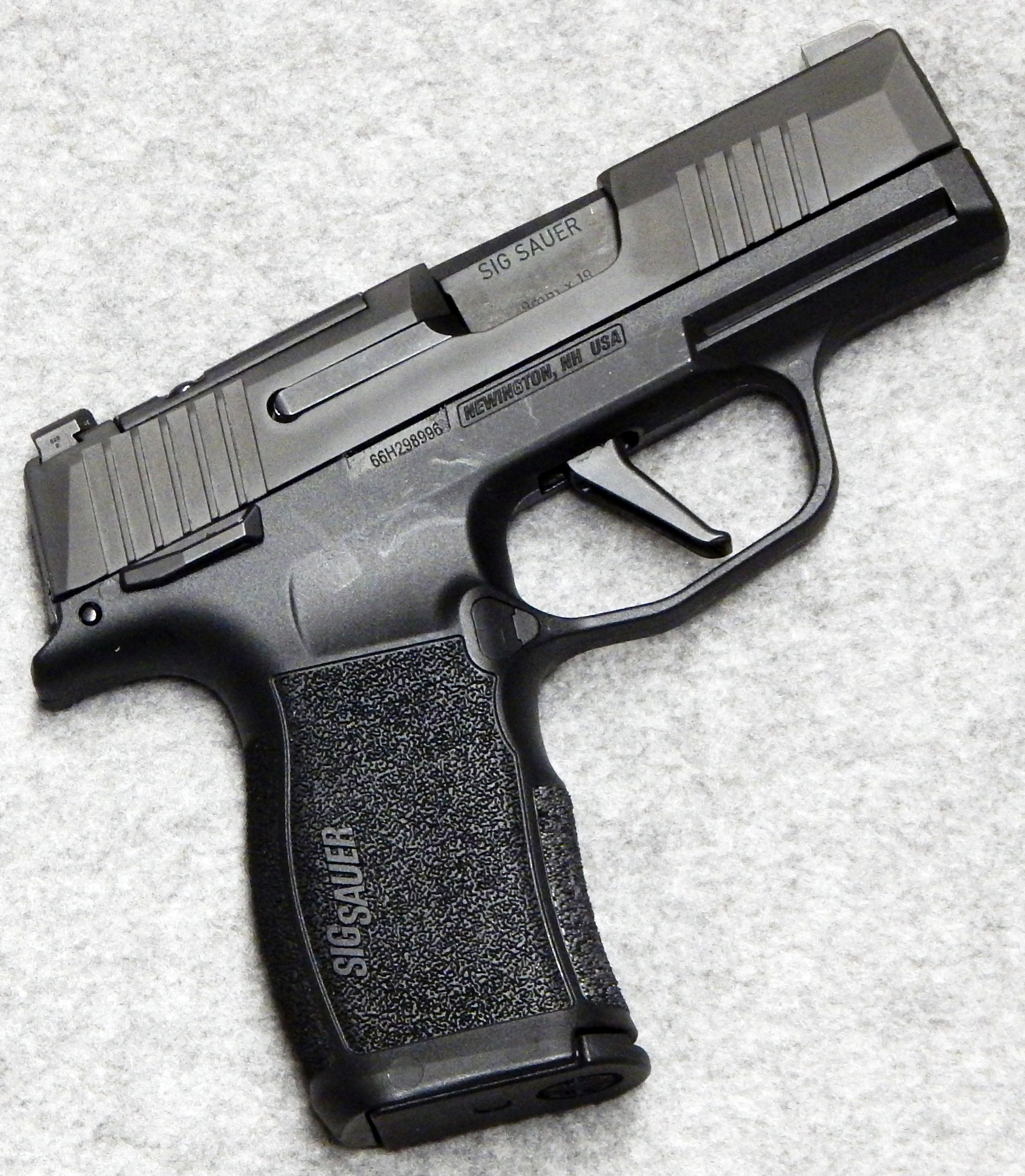 SIG Sauer ~ P365X ~ 9 mm Luger. - Sig Sauer