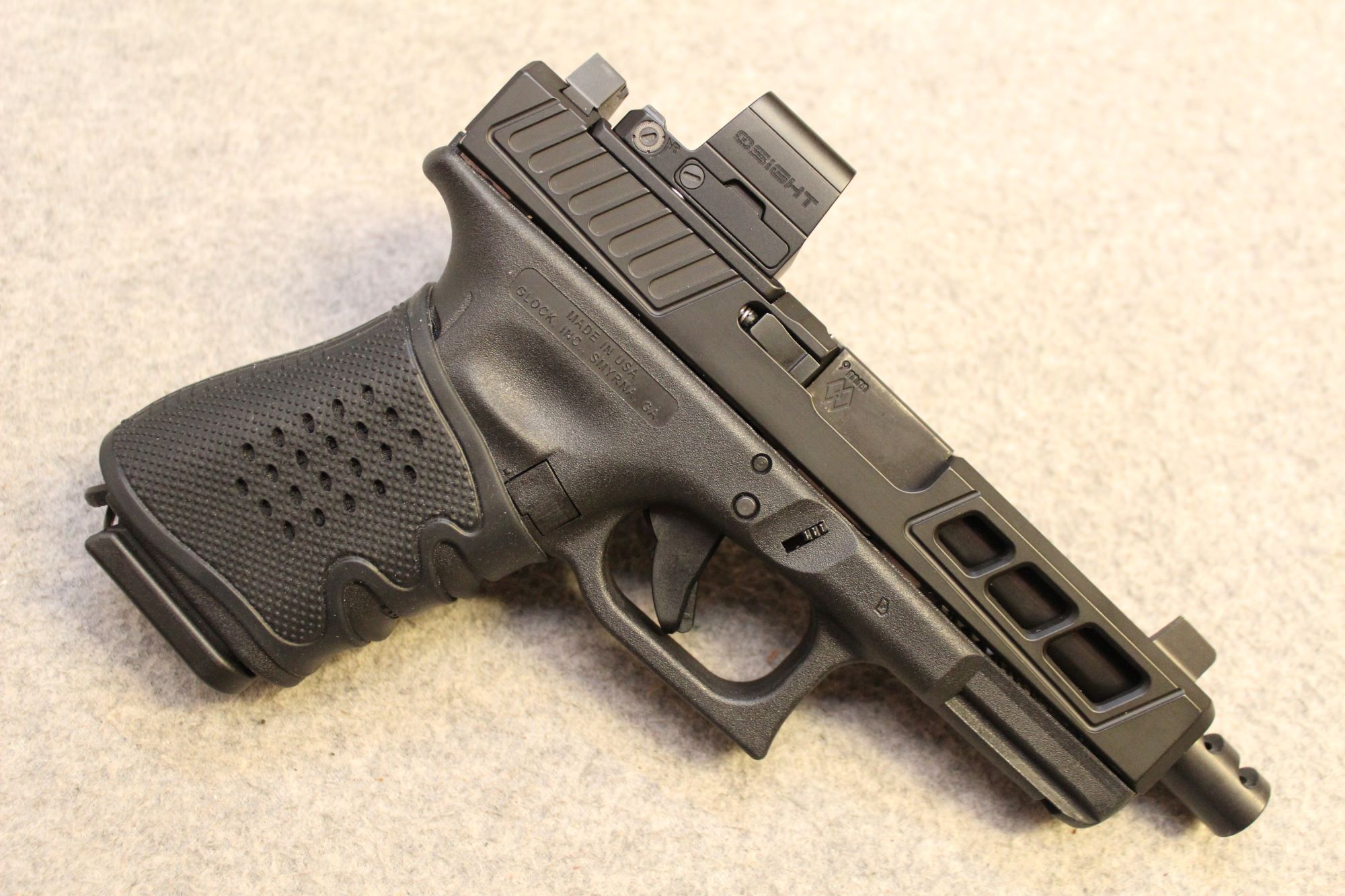Glock ~ 19 Gen 4 ~ 9mm Luger - Glock