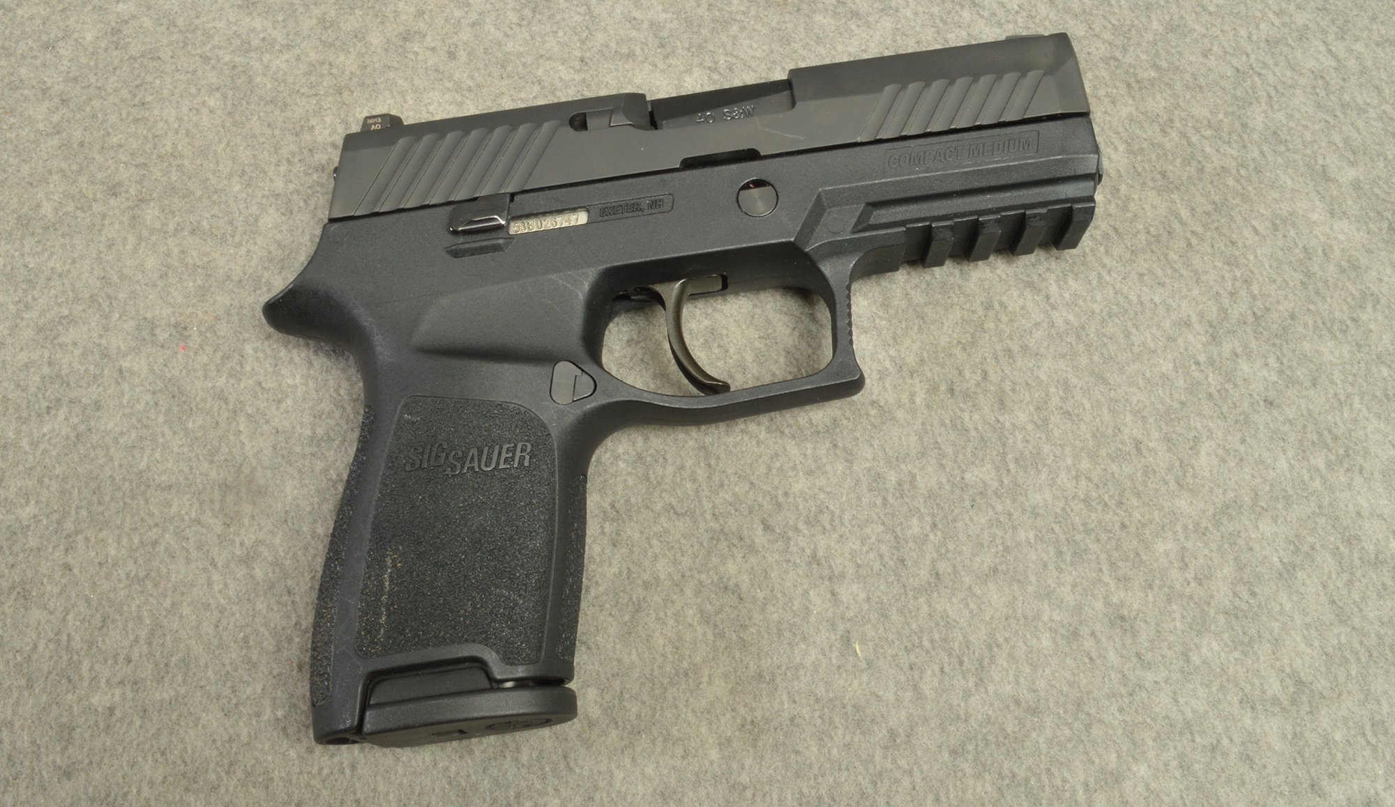 Sig Sauer ~ P320 ~ .40 S&W