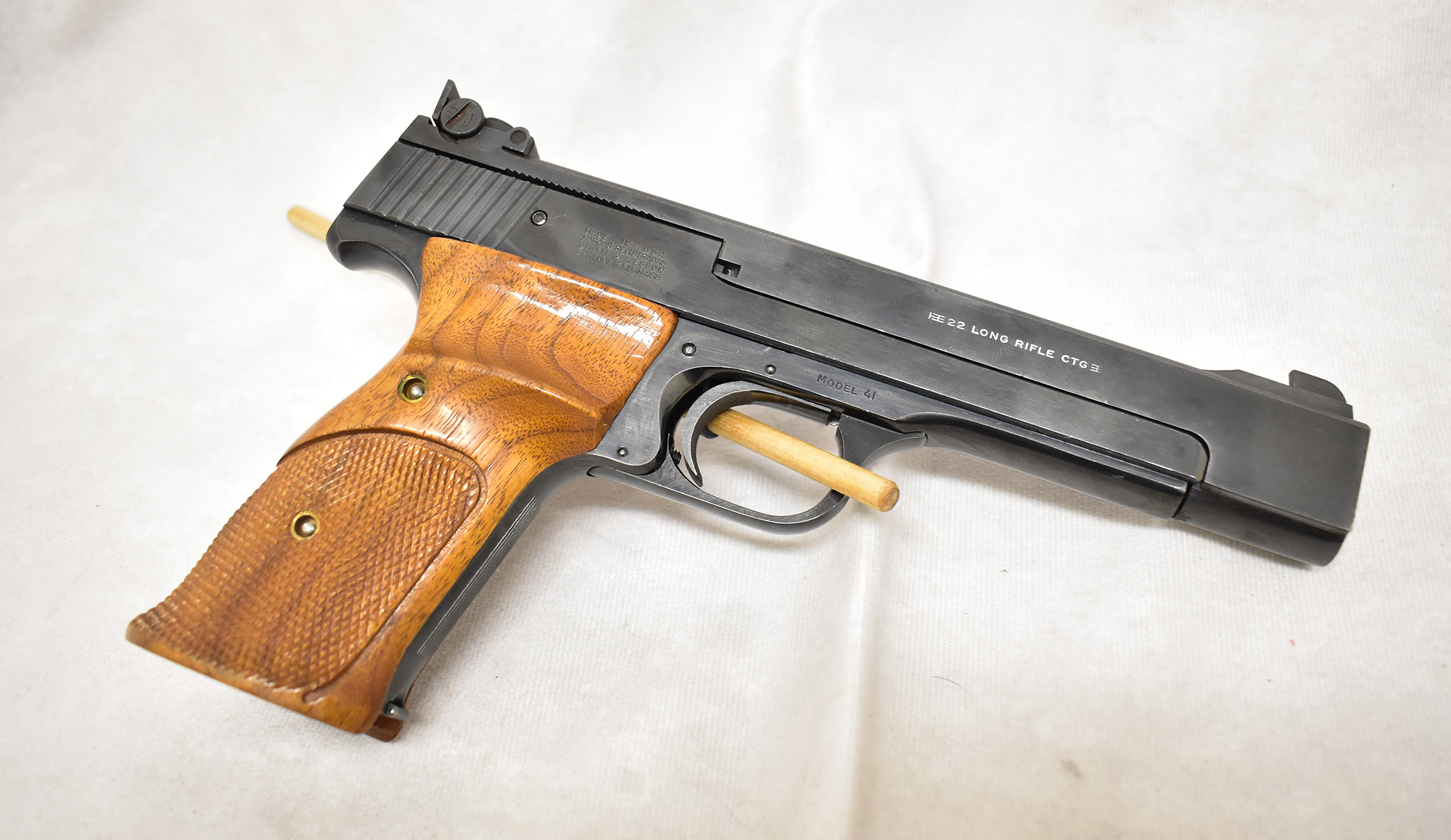 Smith &Wesson ~ 41 ~ .22 Long Rifle ~ 5.5″ - Smith & Wesson