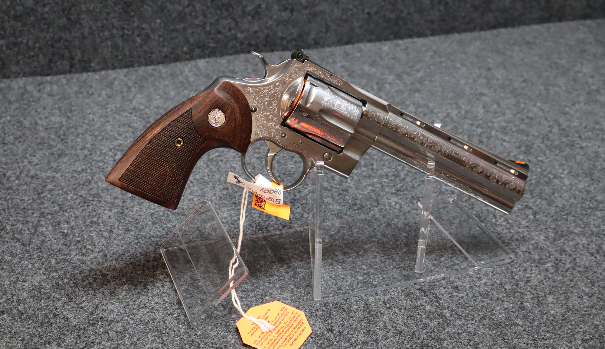 Colt ~ Anaconda (Custom Engraved) ~ .44 Magnum (5596332) - Colt