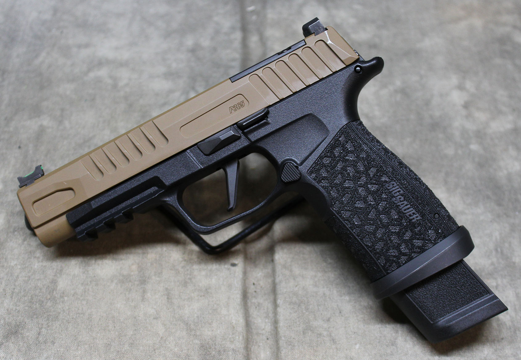 Sig Sauer ~ P365 ~ 9mm - Sig Sauer
