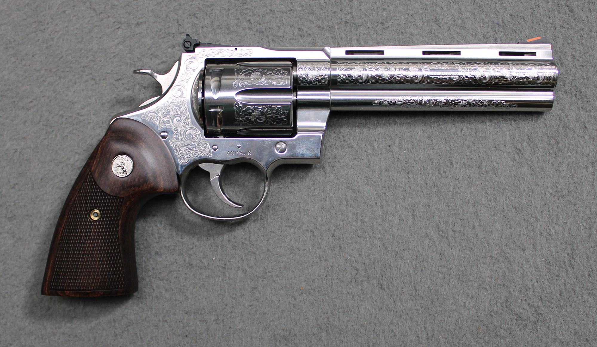 Colt ~ Anaconda ~ .44 Remington Magnum - Colt