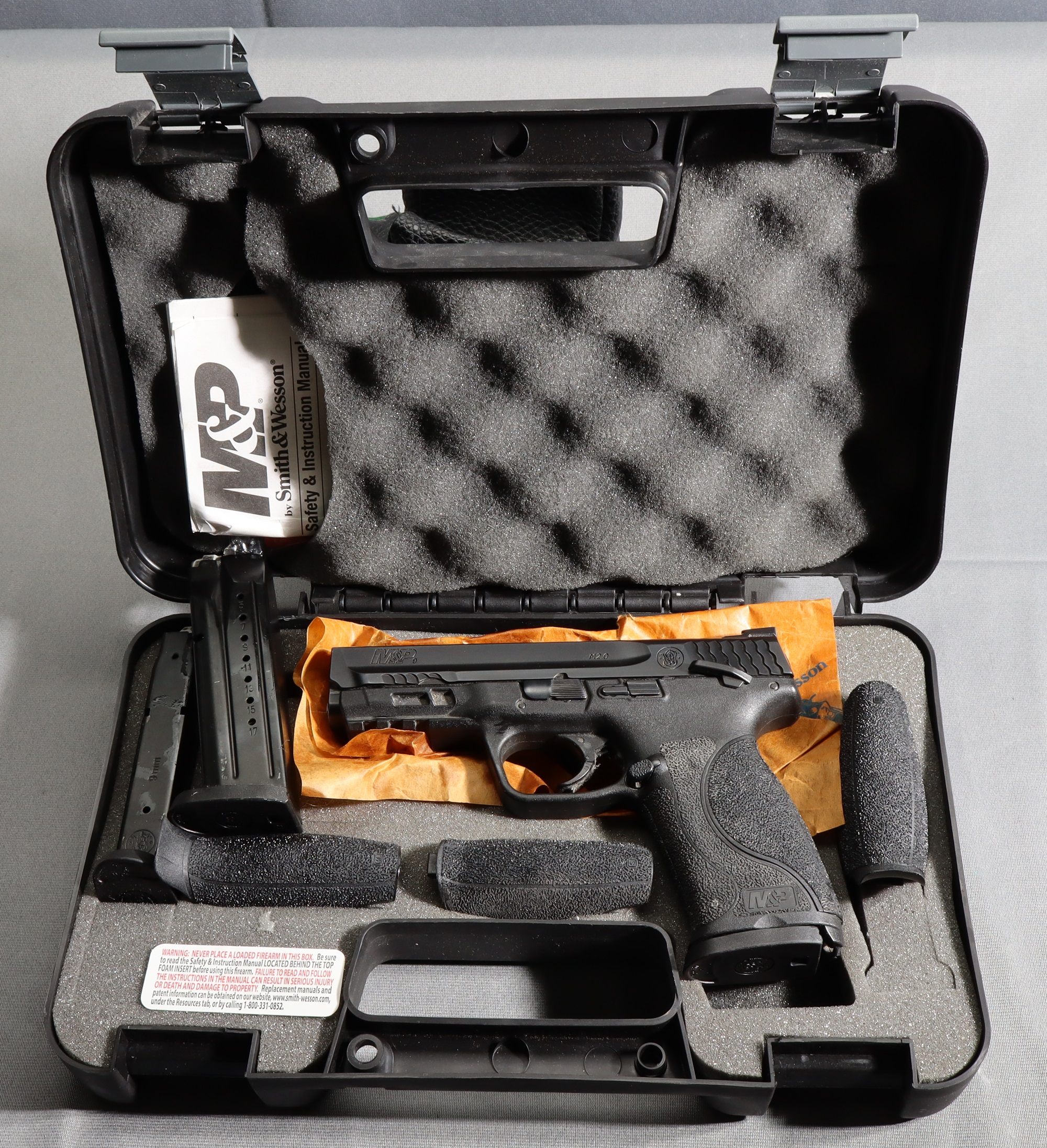 Smith &Wesson ~ M&ampP9 M2.0 ~ 9mm - Smith & Wesson