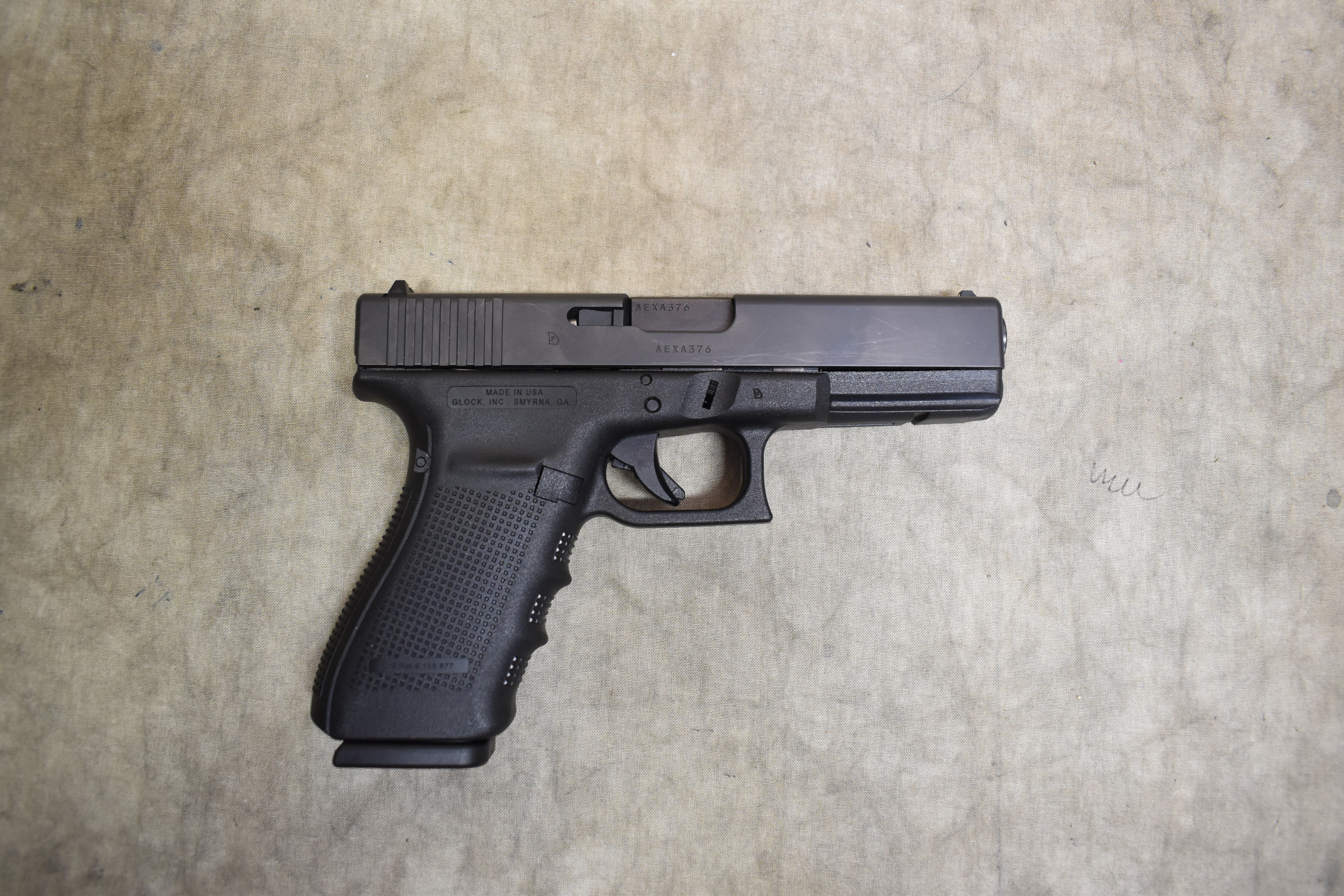 Glock ~ 21 Gen 4 ~ .45 Auto - Glock