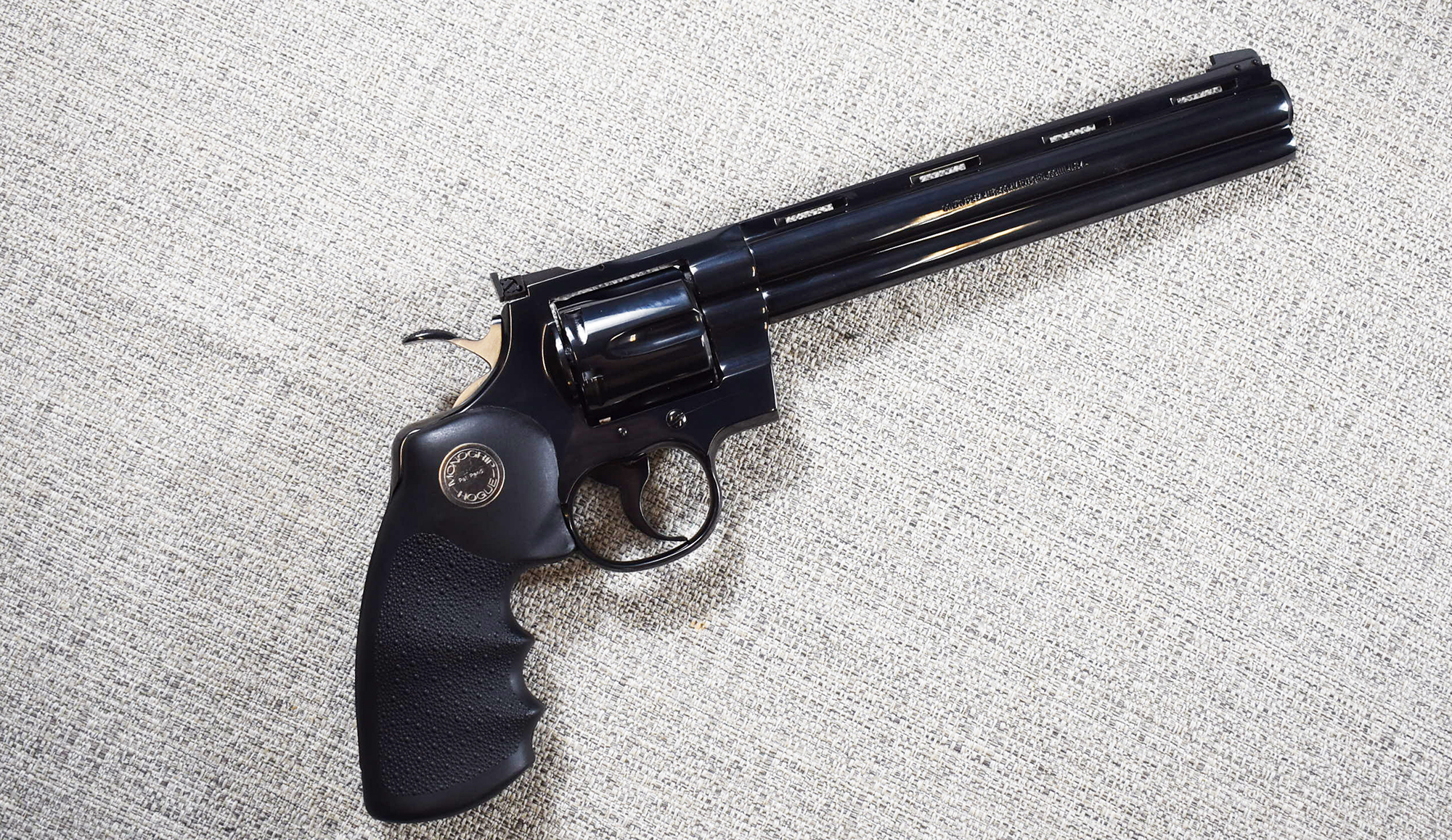 Colt~Python~.357 Magnum - Colt