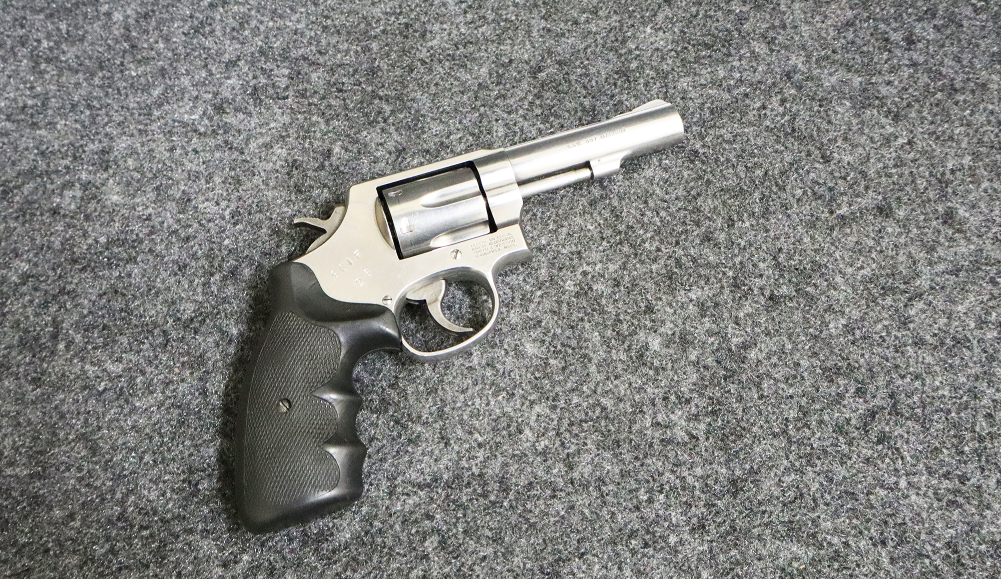 Smith and Wesson ~ Model 65-6 ~ 357 Magnum