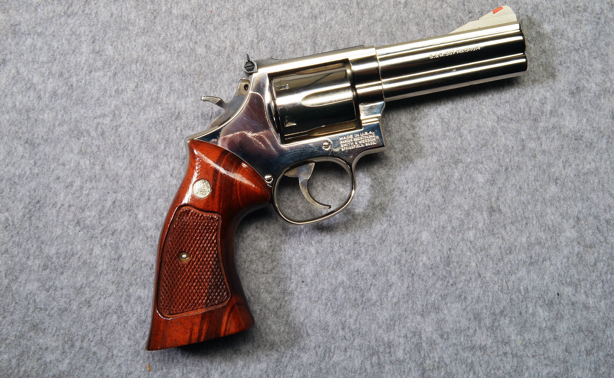 Smith & Wesson ~ 586 ~ .357 Magnum