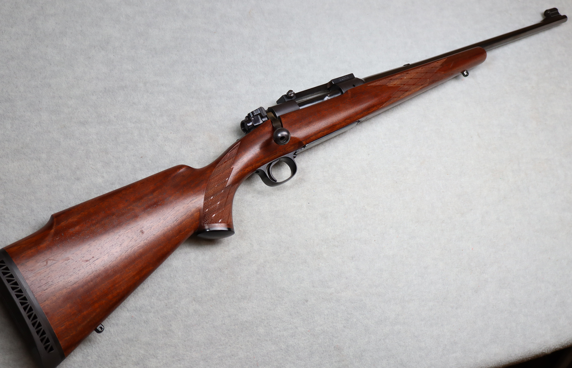 Winchester ~ Model 70 Featherweight ~ .243 WIN - Winchester