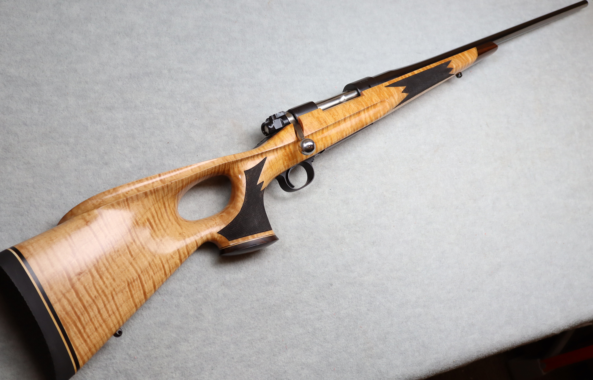 Winchester ~ Model 70 Custom ~ .25-06 REM - Winchester