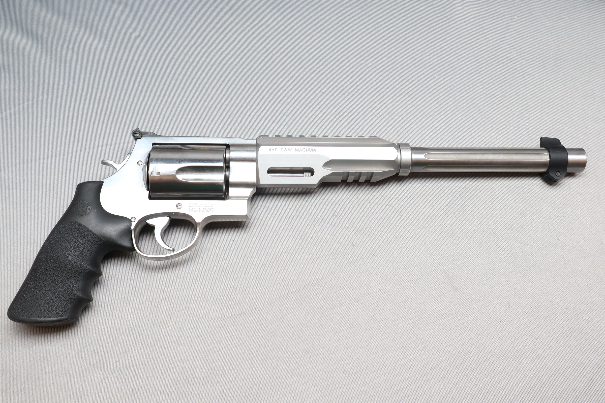 Smith Smith and Wesson ~ Performance Center 460 S&W Magnum ~ .460 S&W Magnum - $1299.99 at Bass Pro Shops