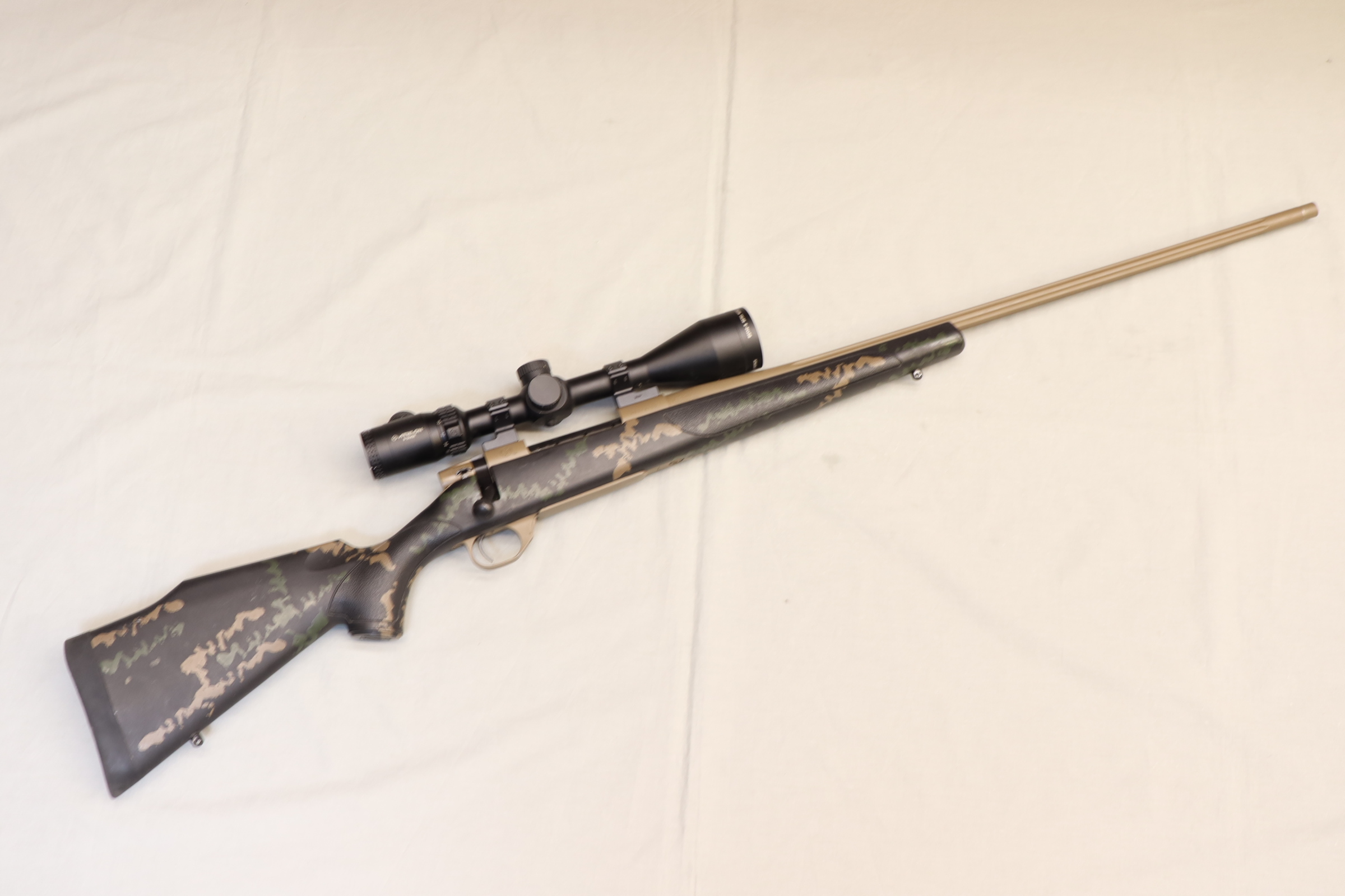 Weatherby ~ Vanguard ~ .300 Winchester Magnum