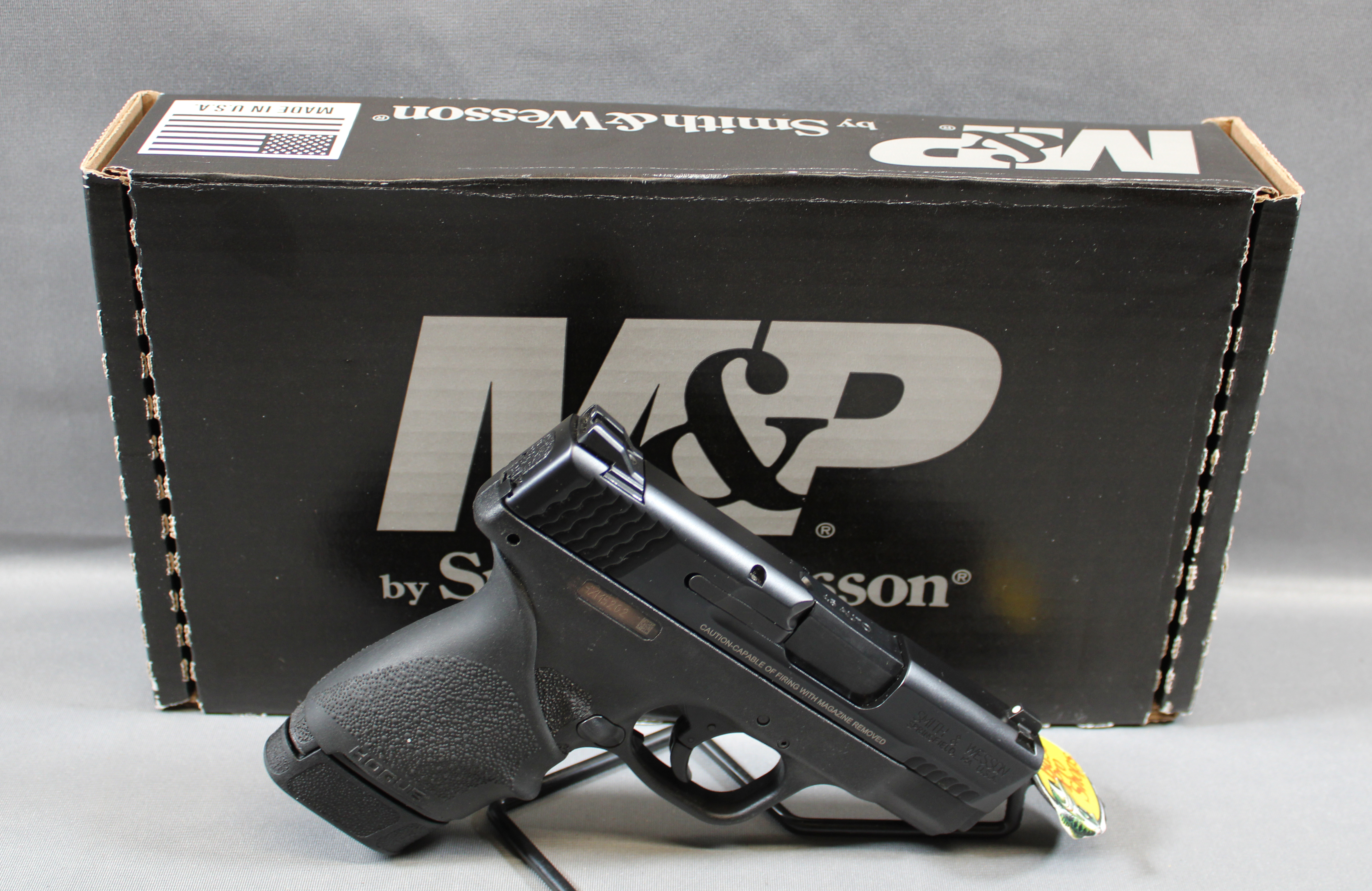 Smith & Wesson ~ M&P 45 Shield ~ .45 Auto