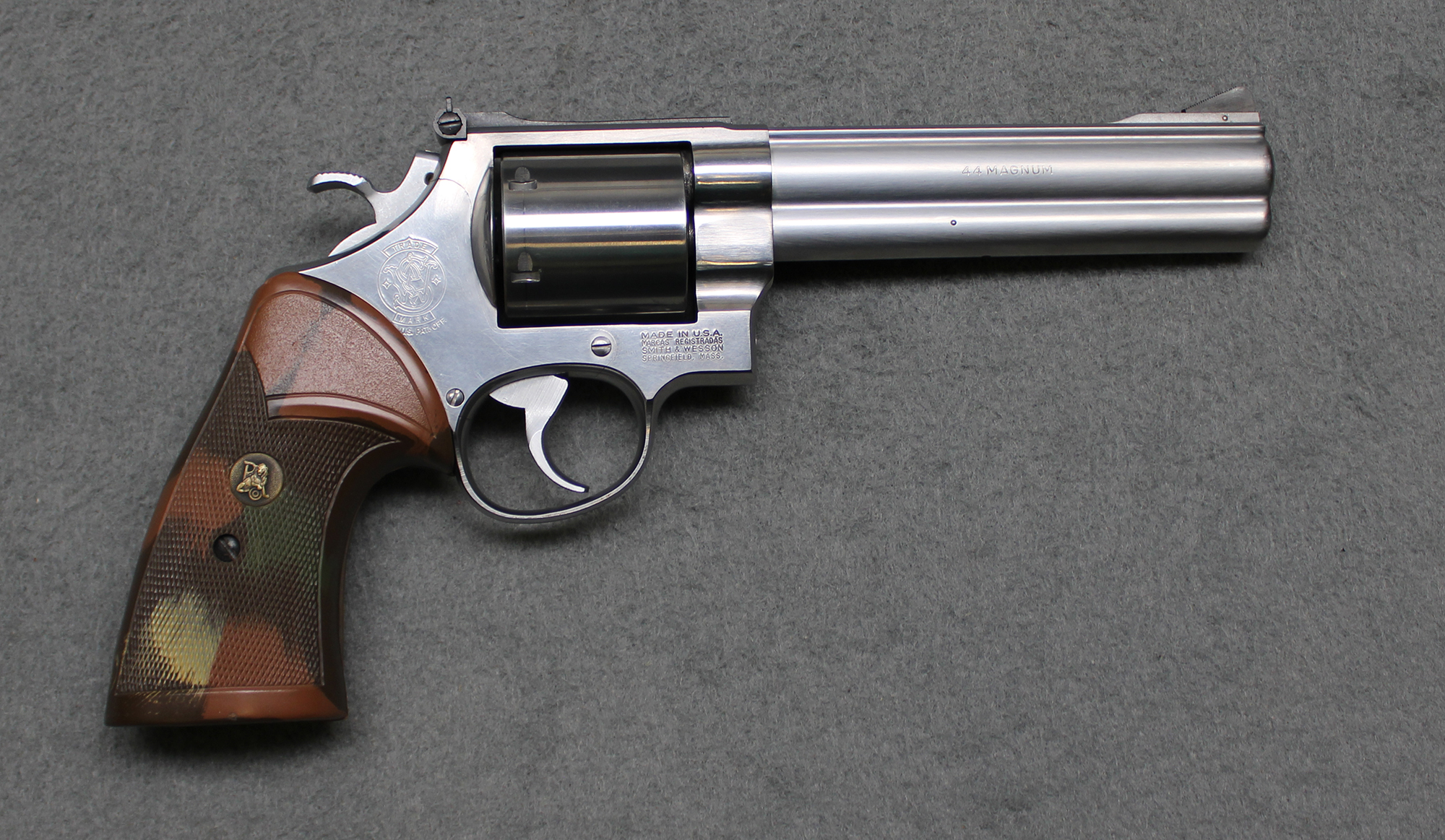 Smith &Wesson ~ 629-2 ~ .44 Magnum - Smith & Wesson