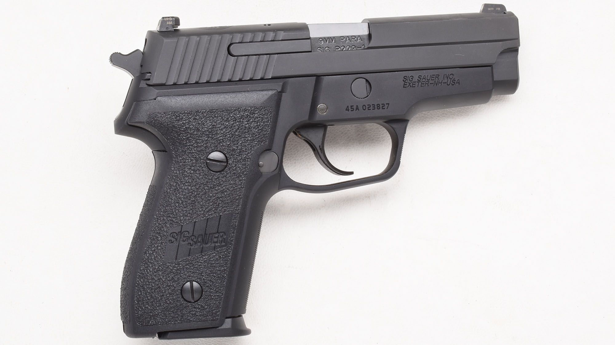 SIG SIG Sauer ~ M11-A1 ~ 9mm Luger - $749.99 at Bass Pro Shops