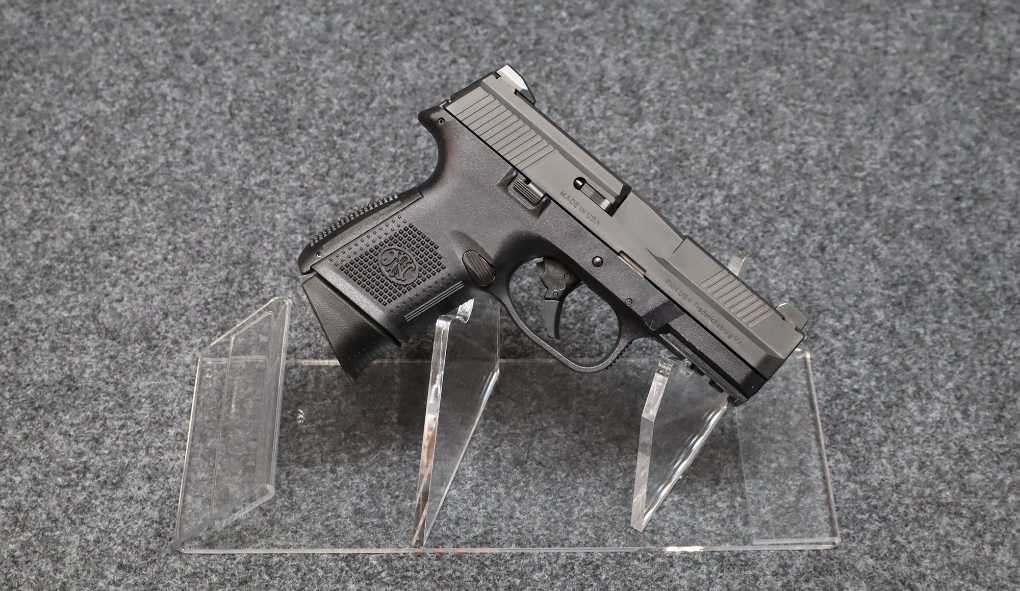 FN FN ~ Model FNS-9C ~ 9mm Luger (5680948) - $329.99 at Bass Pro Shops