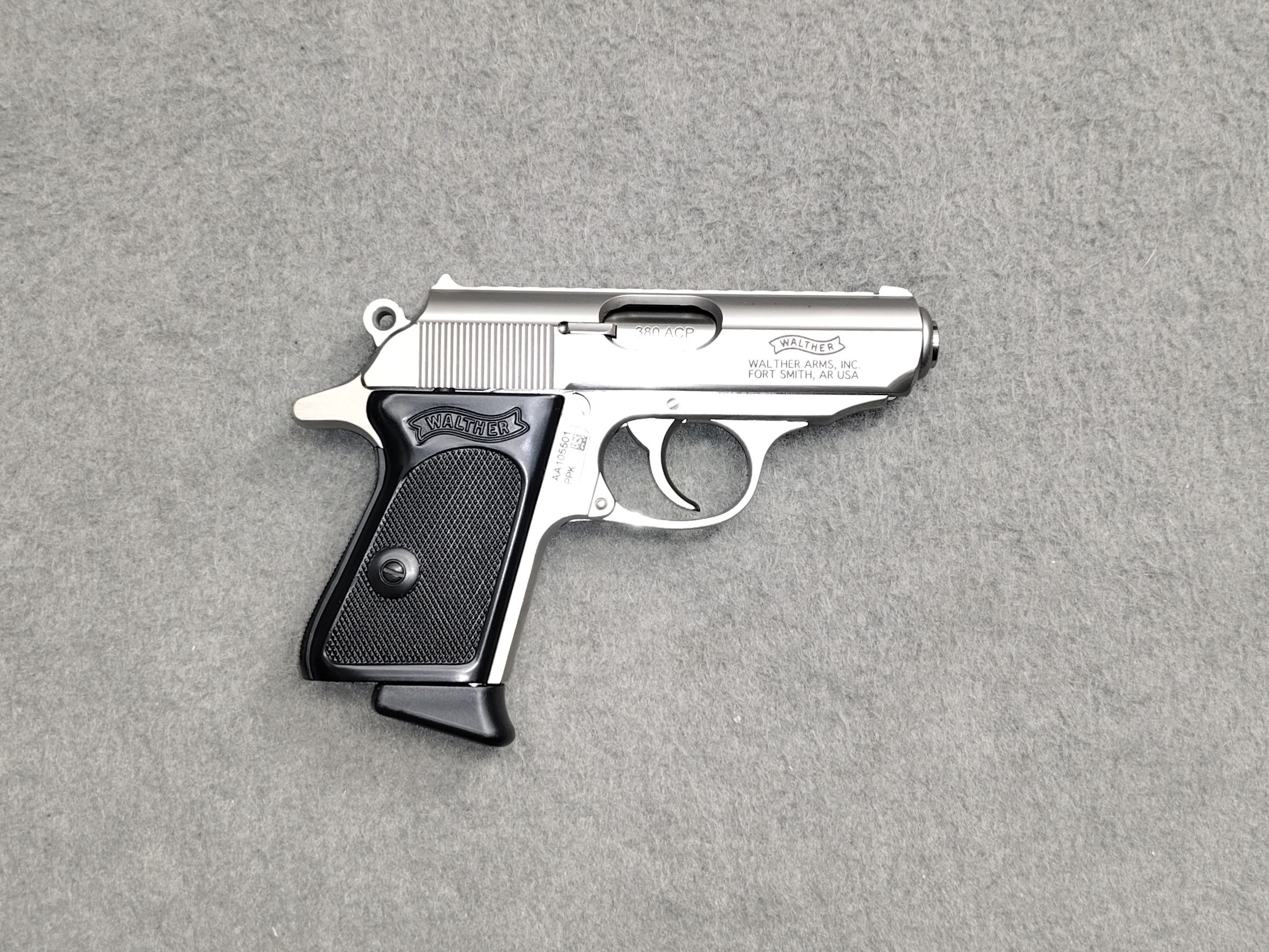 WALTHER ~ PPK ~ .380 ACP