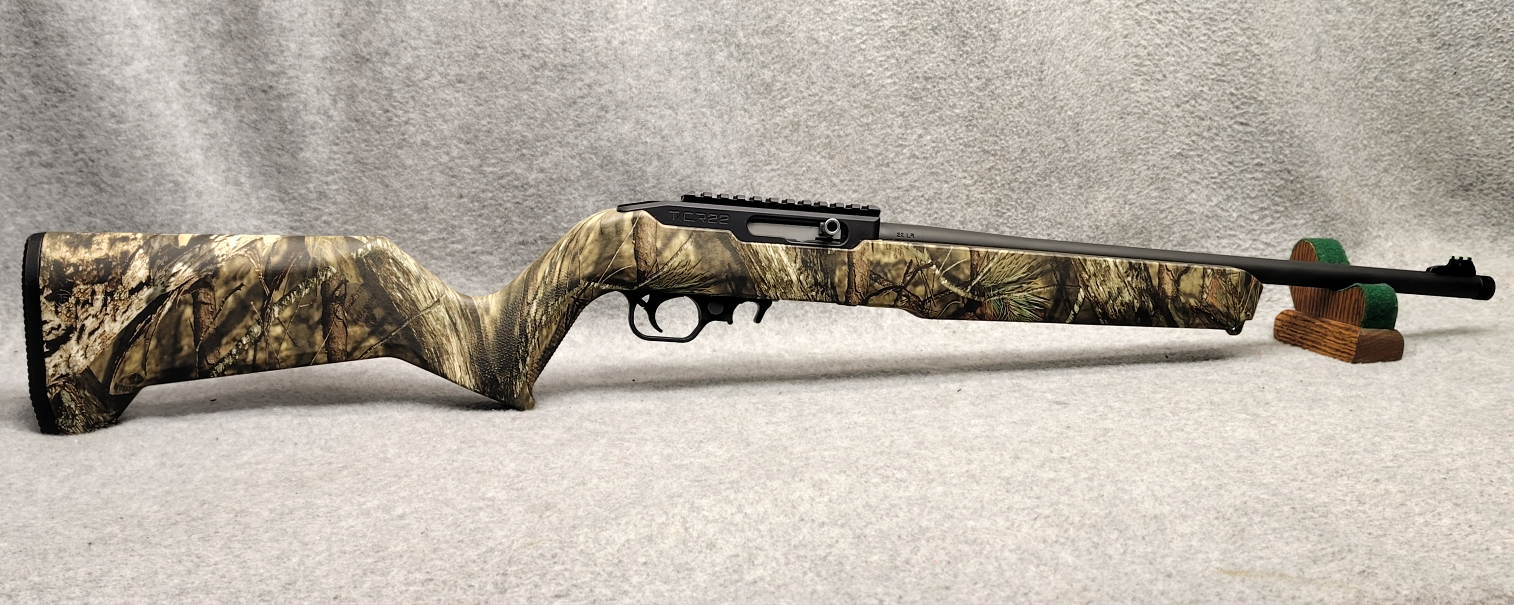 THOMPSON CENTER ~ T/CR22 ~ .22 LONG RIFLE - Thompson Center Arms