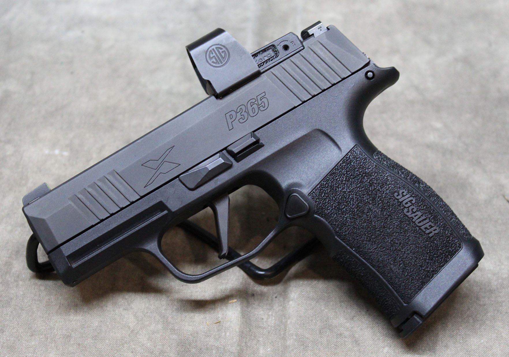 Sig Sauer ~ P365 ~ 9mm - Sig Sauer