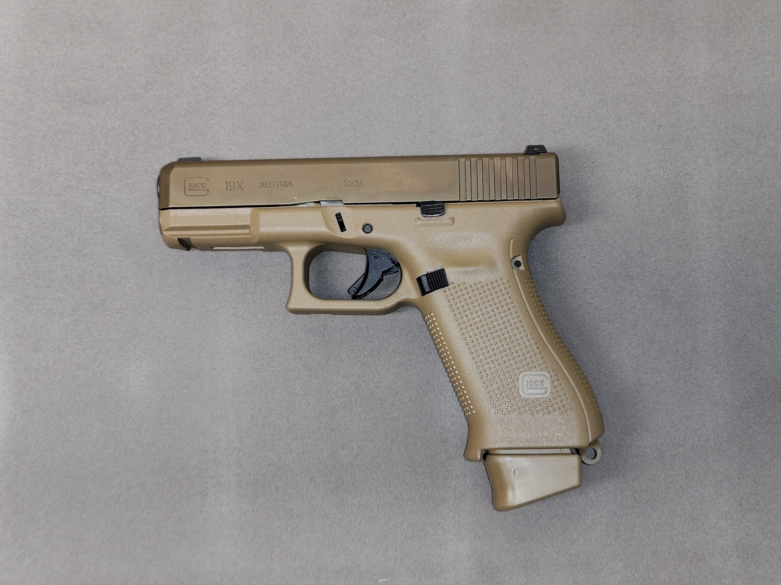 GLOCK ~ 19X ~ 9MM LUGER - Glock