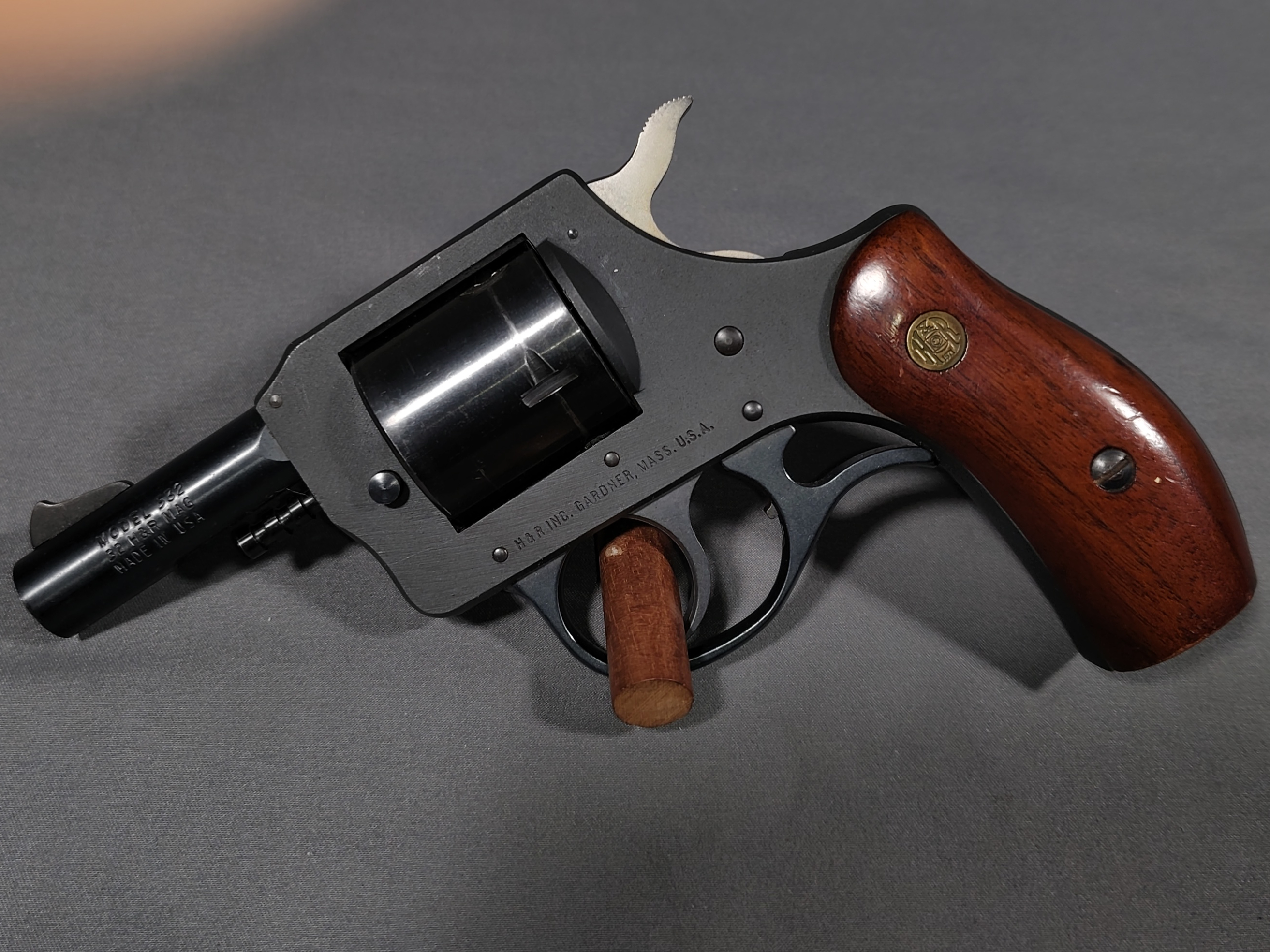 H&R ~ 532 ~ .32 H&R MAGNUM
