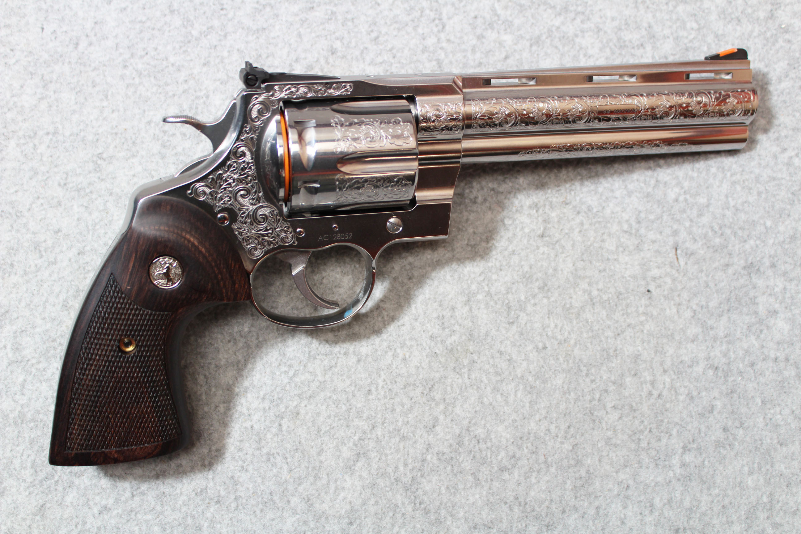 Colt ~ Anaconda ~ Revolver ~ .44 Magnum ~ Engraved - Colt