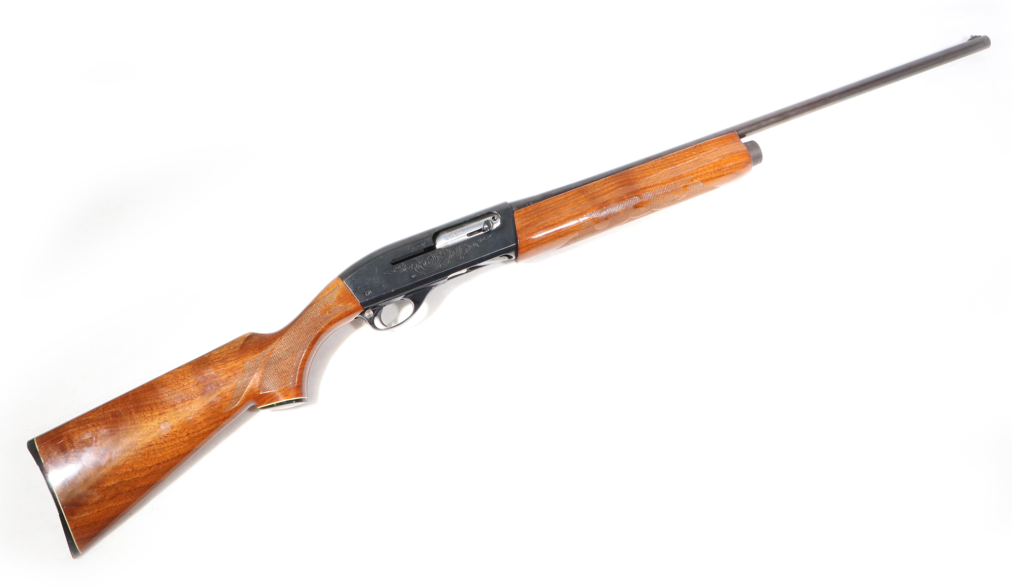 Remington ~ 1100 ~ 20 Gauge - Remington