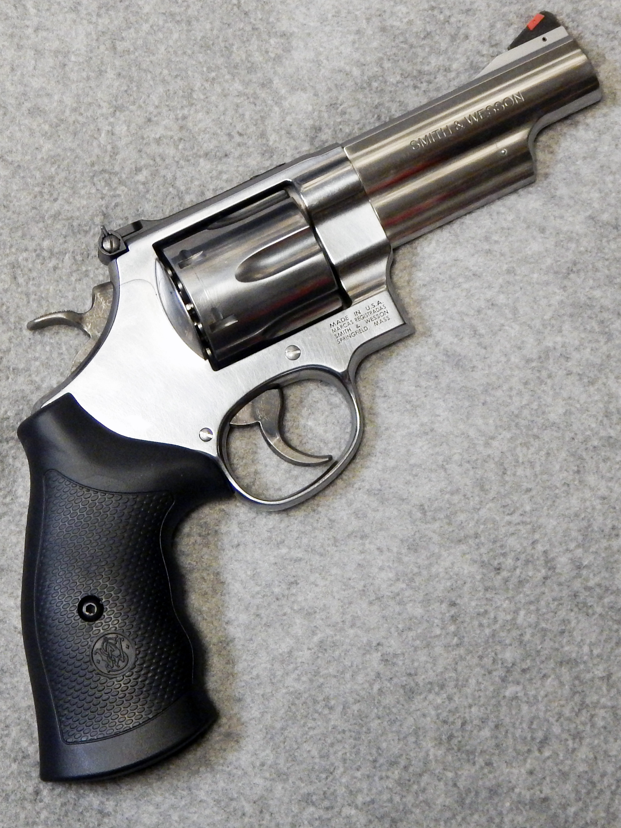 Smith &amp;Wesson ~ 629-6 ~ .44 Magnum. - Smith & Wesson