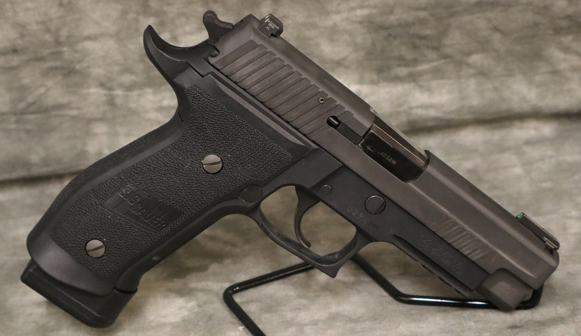 Sig Sauer~P226~40 S&ampW - Sig Sauer