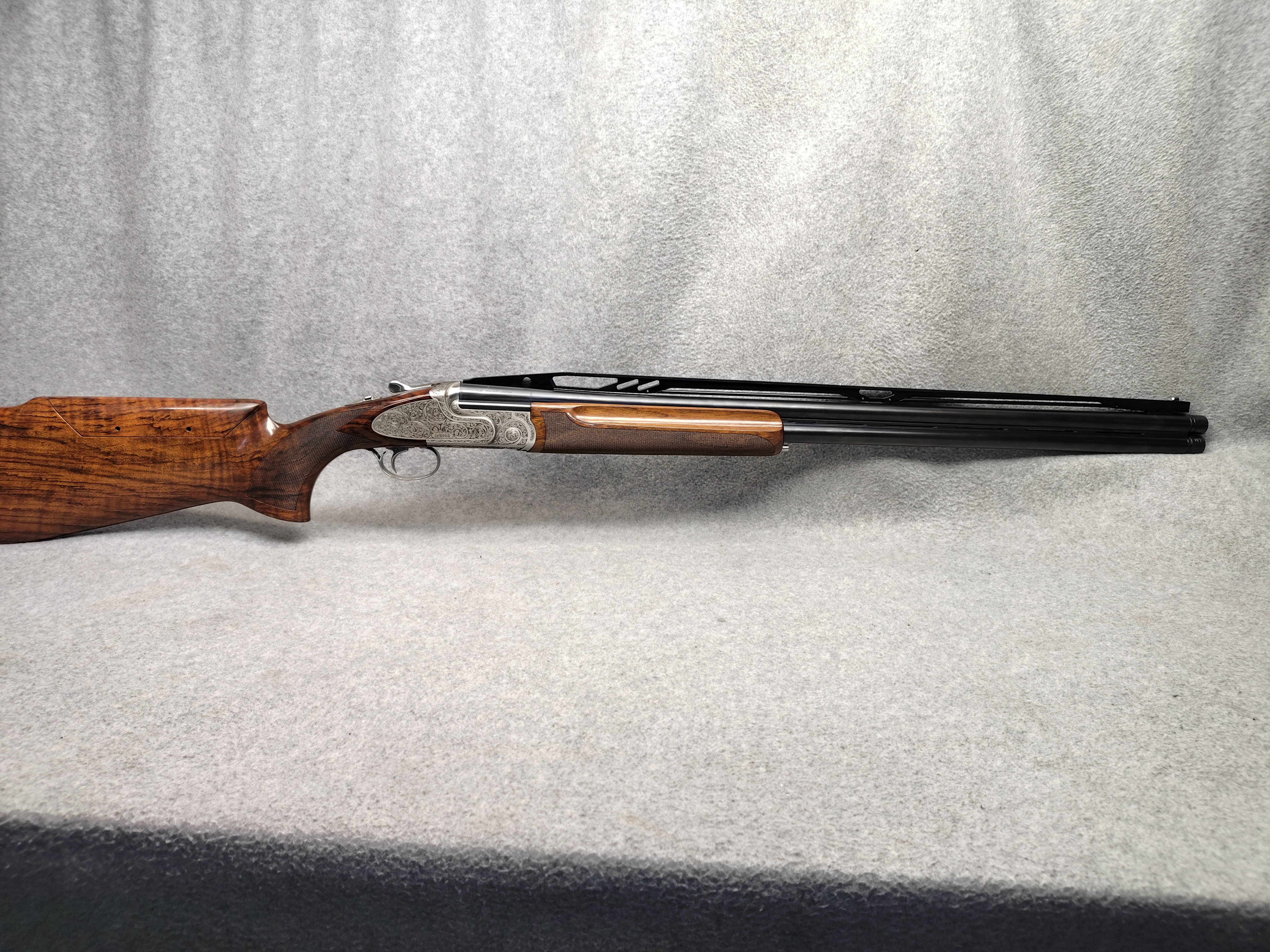 CAESAR GUERINI ~ MAXUM ~ 12 Gauge
