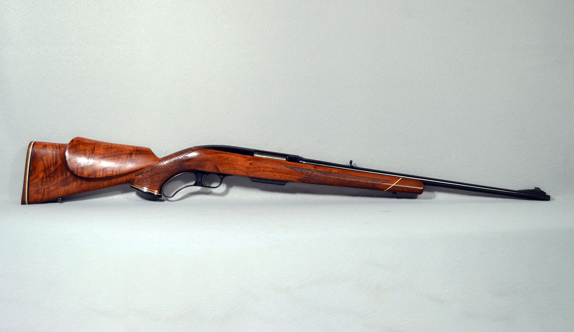 Winchester ~ Model 88 ~ .284 Win - Winchester